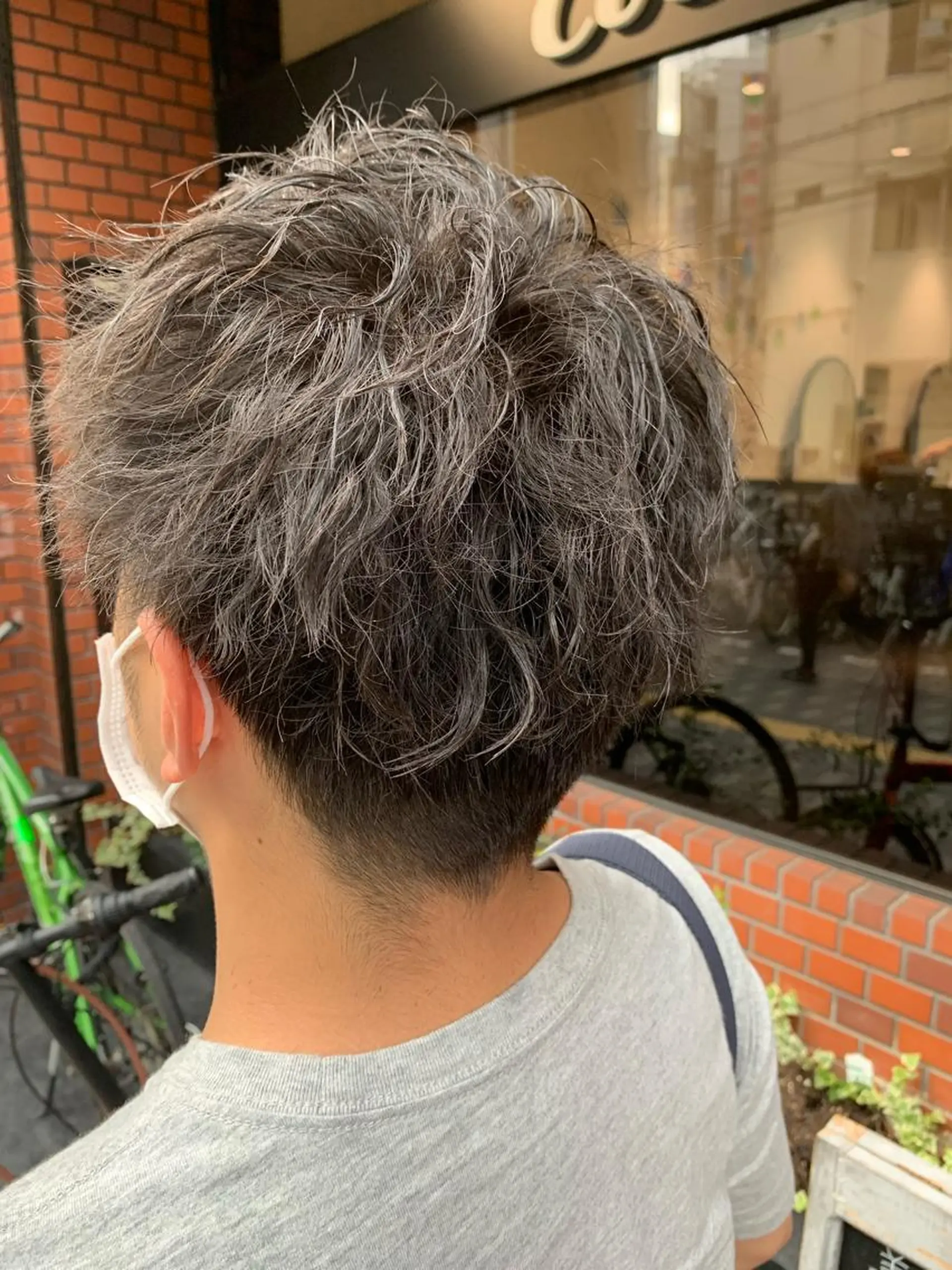 ミディアム 【酸性ストレート】 宮下和明のヘアスタイル