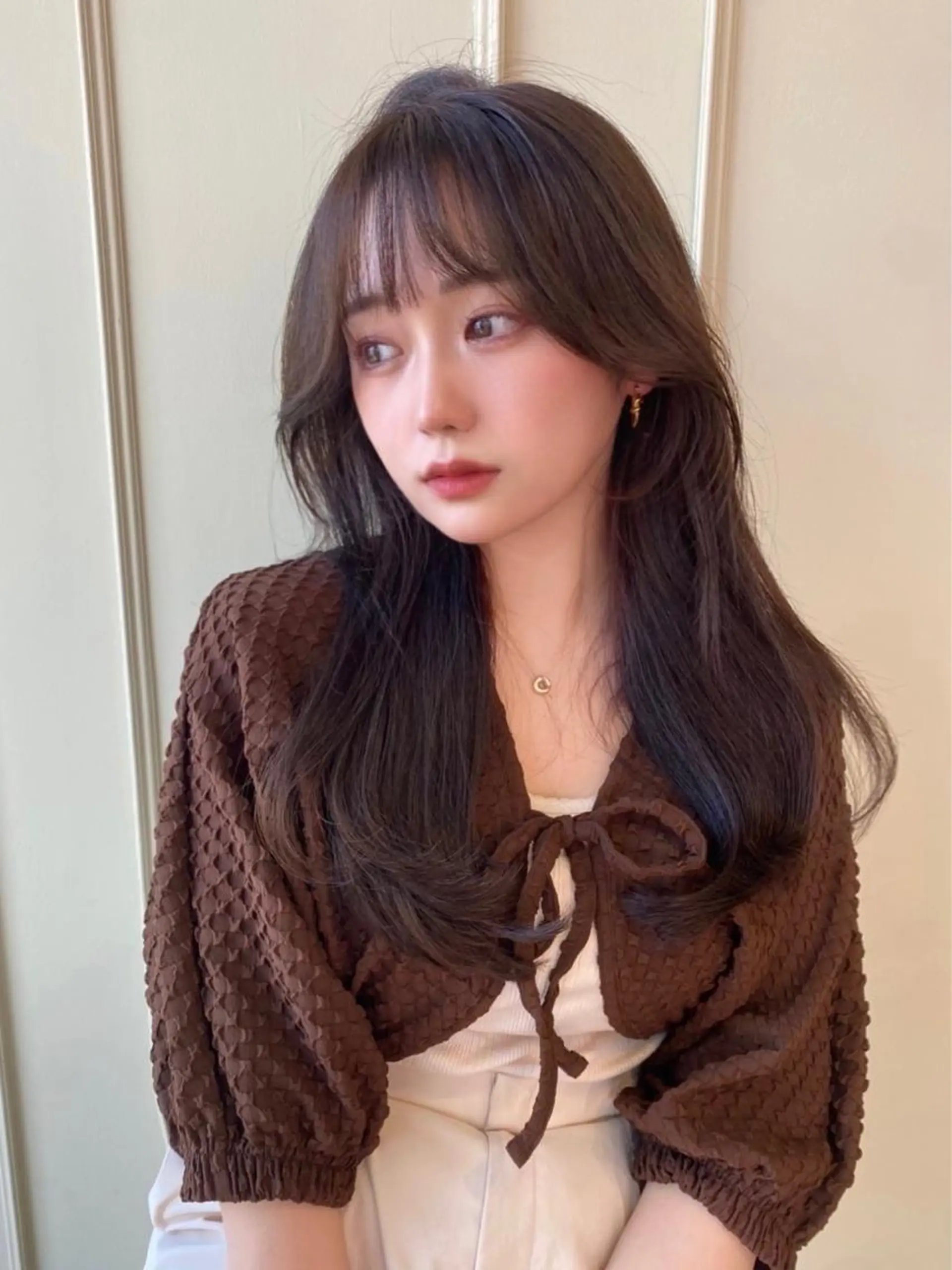 セミロング 顔周りカット 髪質改善 韓国風ヘア シースルーバング カット 縮毛矯正 レイヤー/顔周り 田山　穂波のヘアスタイル