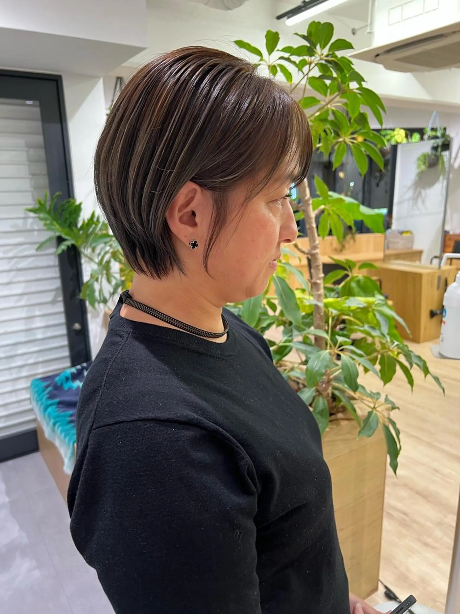 ショート カラー ハイライトカラー ハイライト 田中 愛梨のヘアスタイル