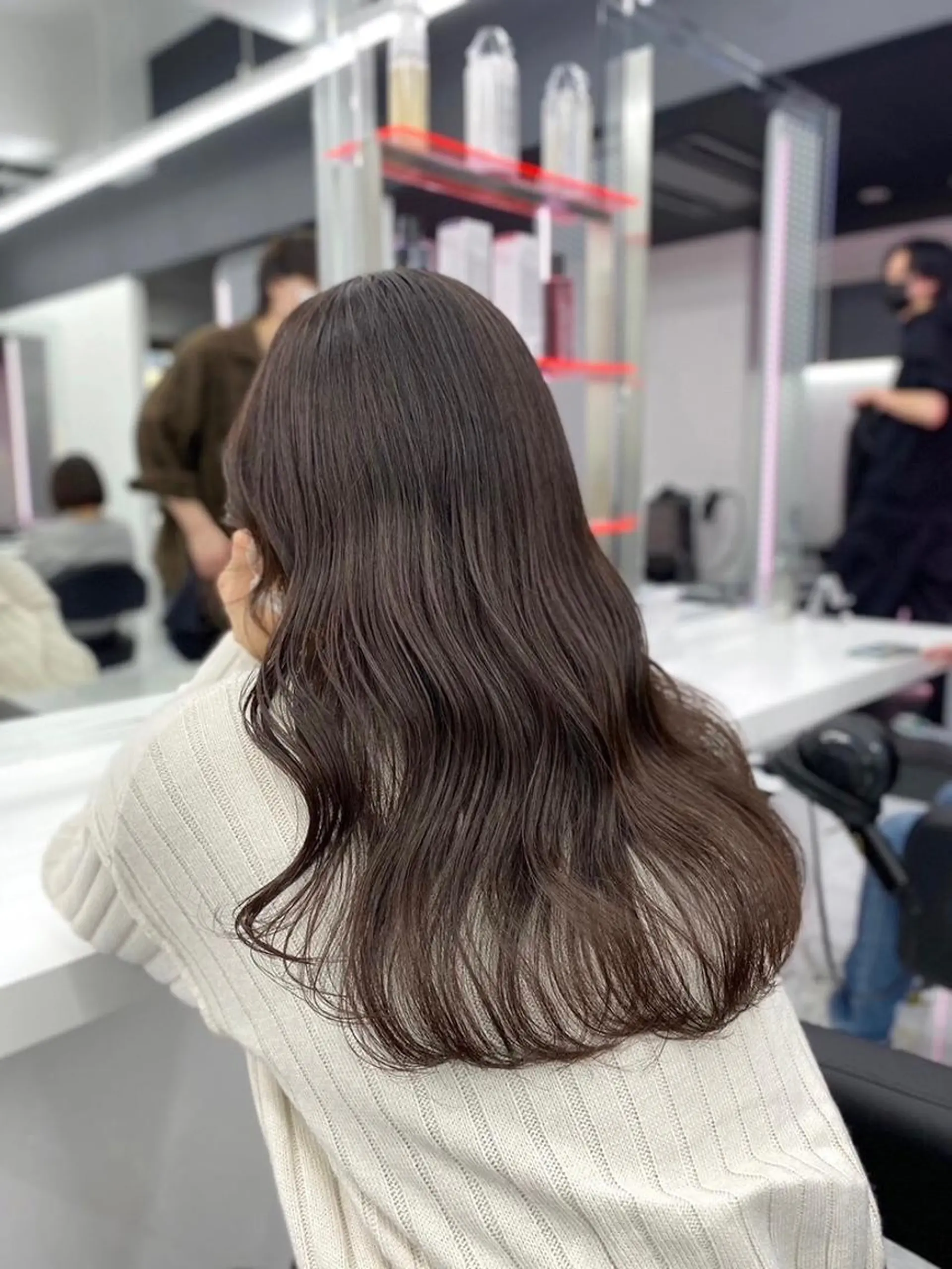 カラー ヘアカラー トリートメント ヘッドスパ ヘアセット 上品♡レイヤー/赤み なし🐏/TUNEのヘアスタイル