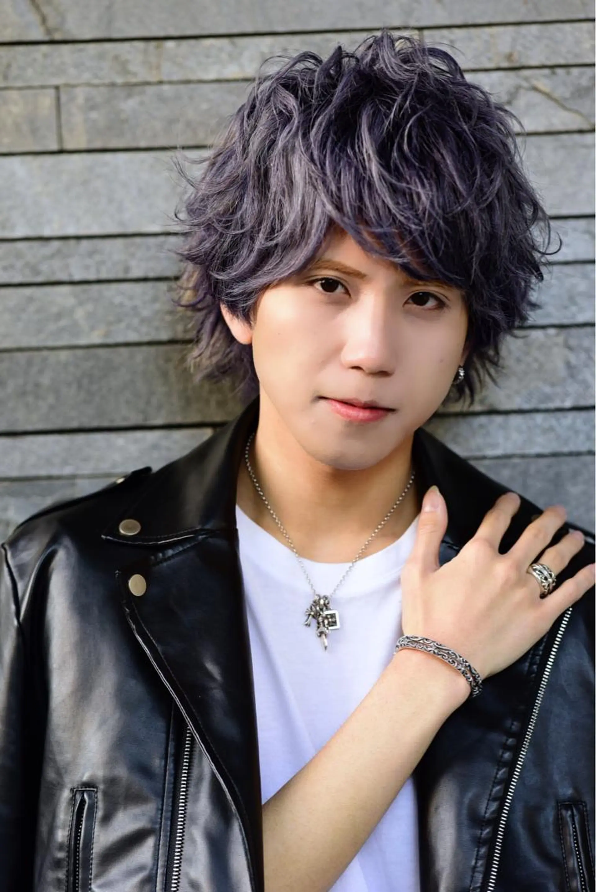 ミディアム カラー パーマ ヘアアレンジ メンズ 大橋 拓巳のヘアスタイル