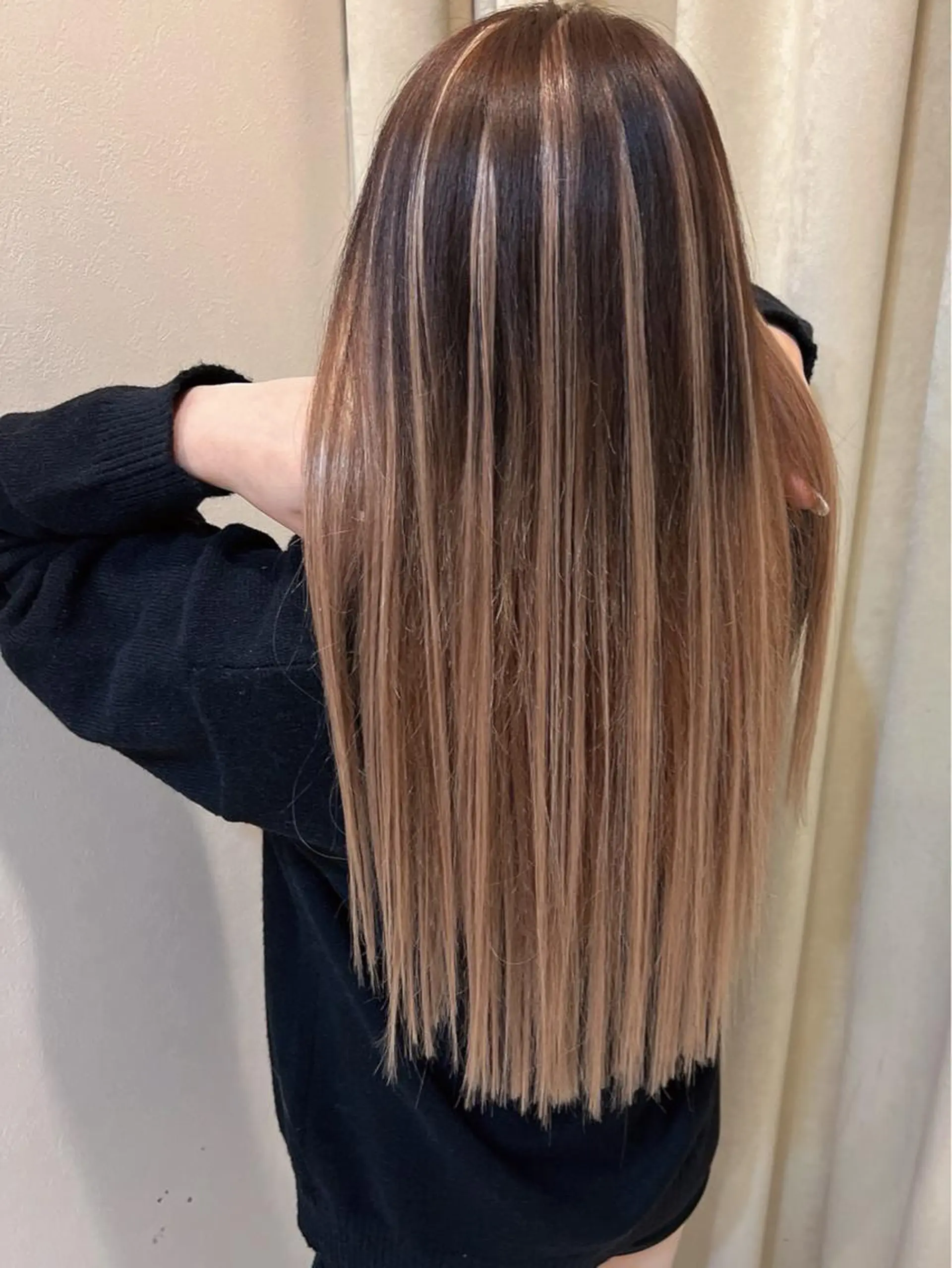 ロング ヘアアレンジ エクステ カット ヘアカラー トリートメント エクステ エクステ＆カラー 特化F-card上通のヘアスタイル