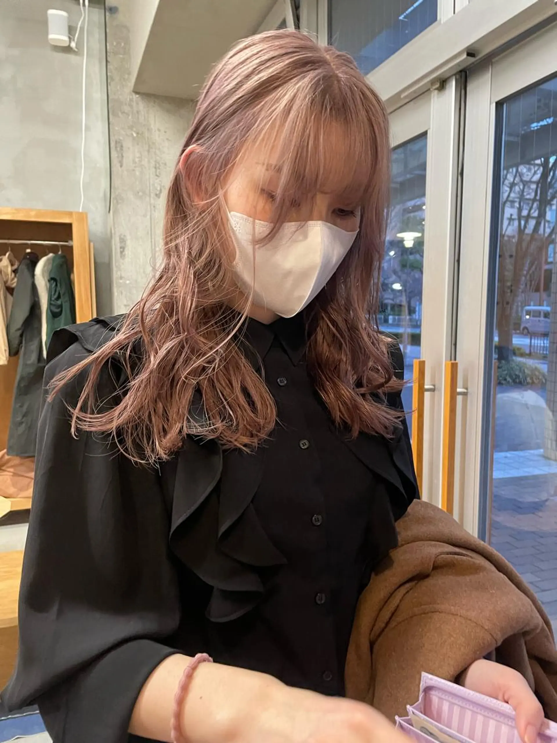 カラー wewe: momoeのヘアスタイル