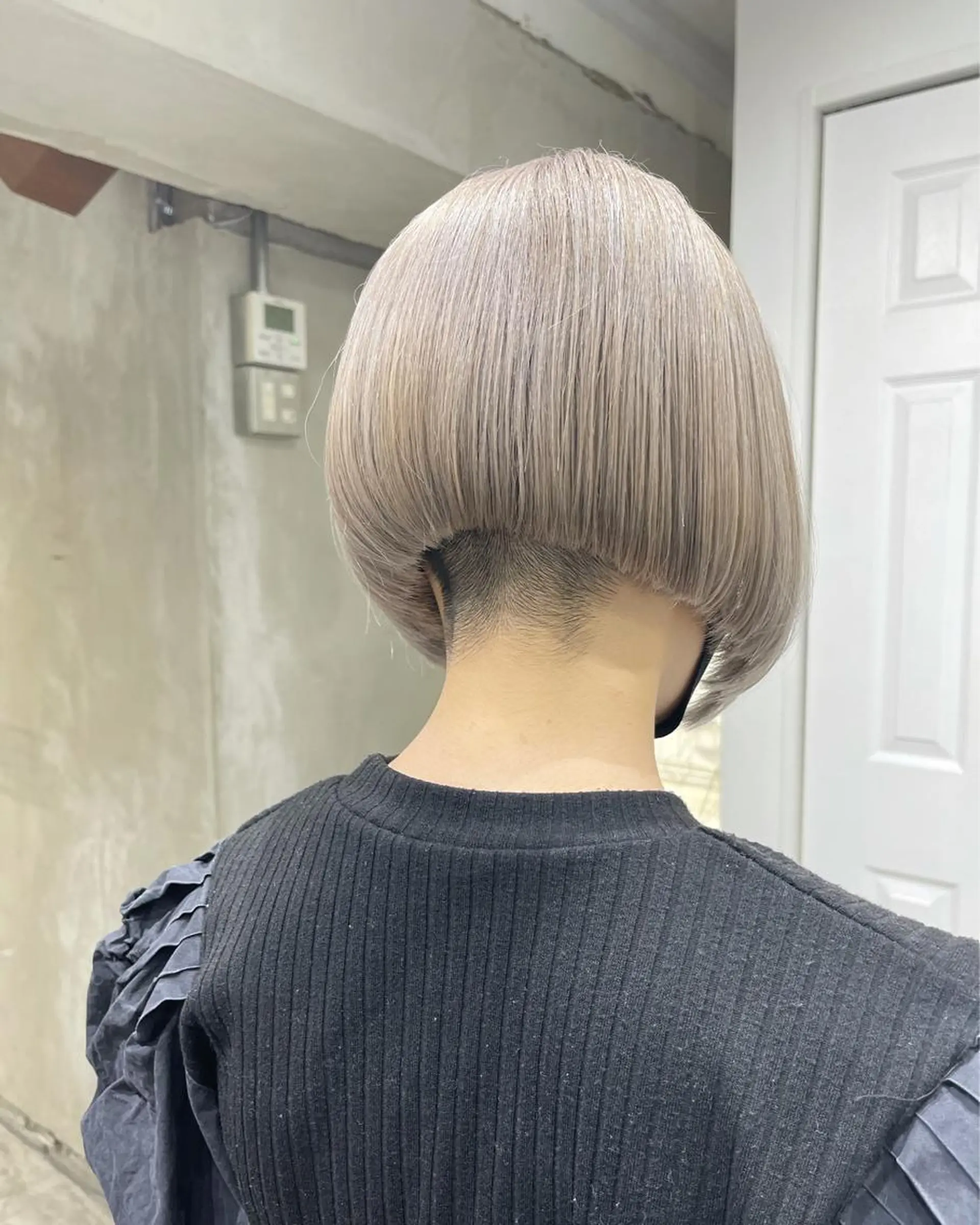 ショート カラー ハッシュカットとハイ トーン/HIROKIのヘアスタイル