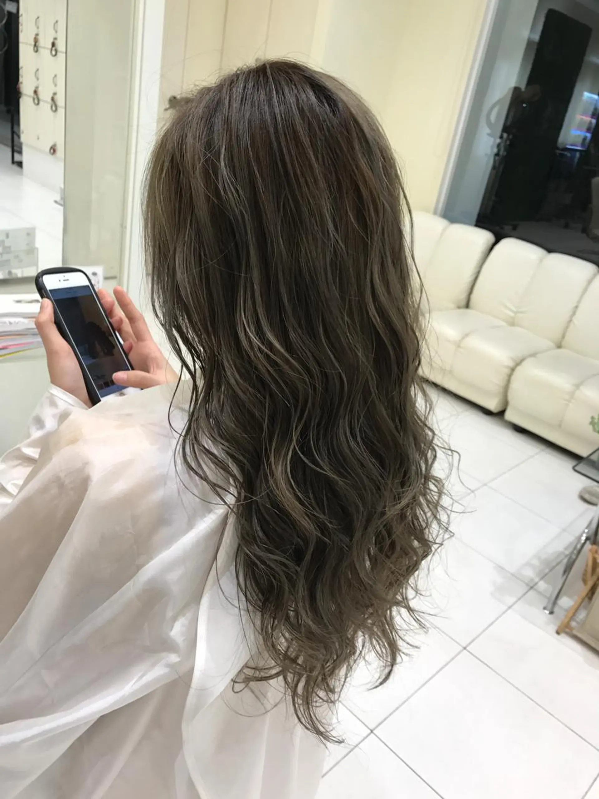 セミロング カラー カット トリートメント D.log 大和西大寺店所属・川崎 雅大のヘアスタイル