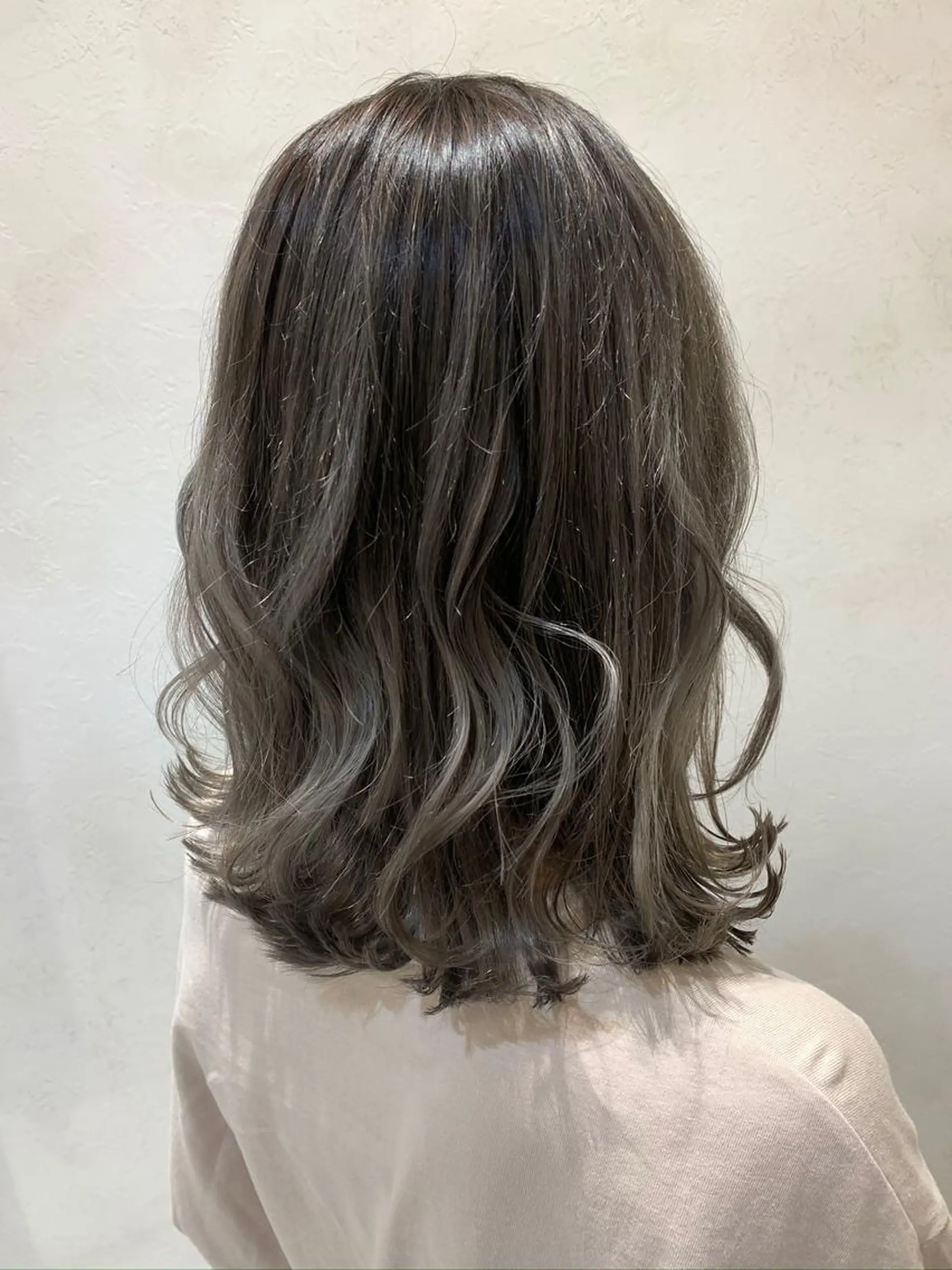 ミディアム カラー ダブルカラー ima所属・メンズ大歓迎！ ima代表ニヘイのヘアスタイル