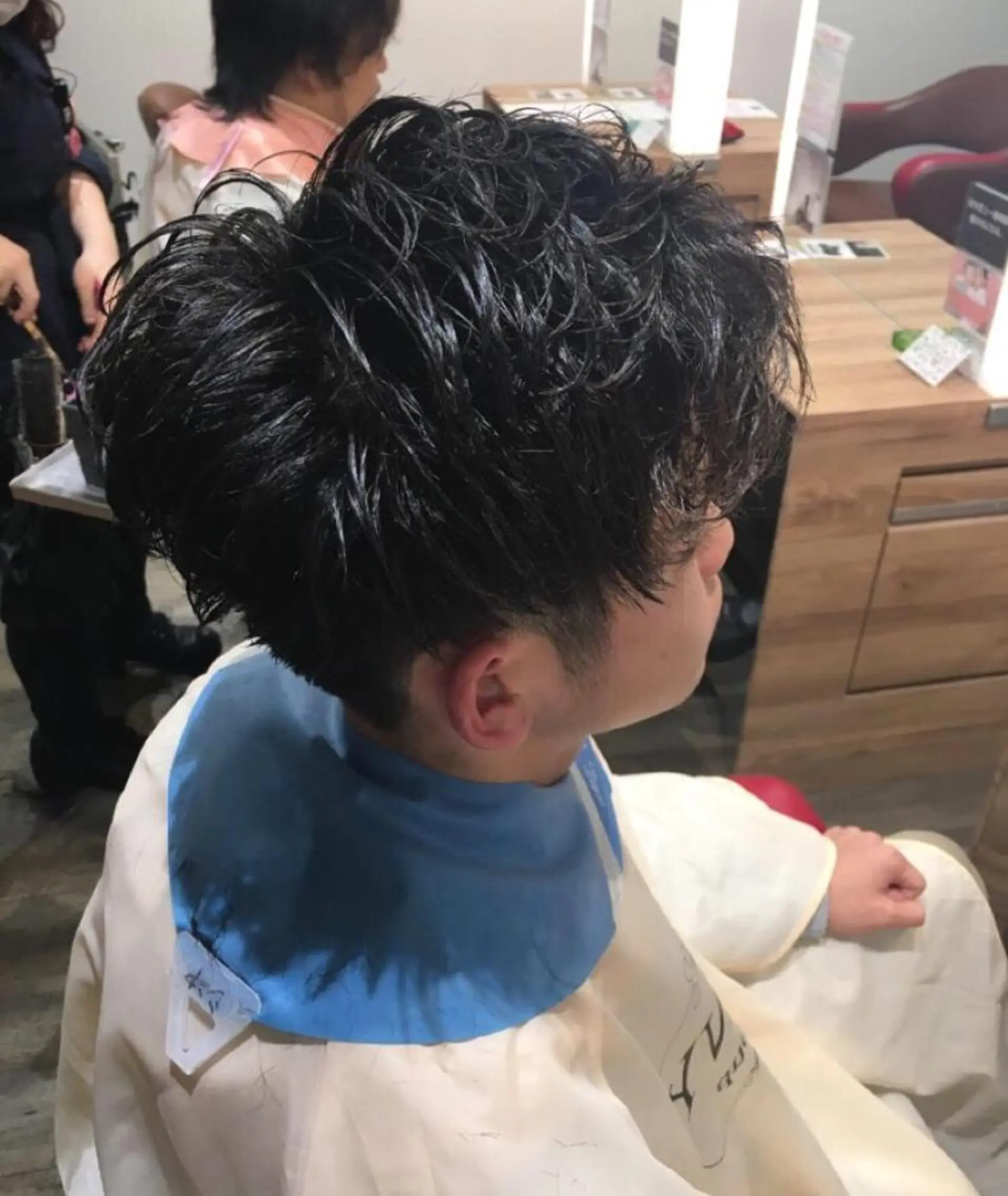 ショート パーマ メンズ メンズパーマ 12月限定クーポン 💕大量更新ブリーチのヘアスタイル