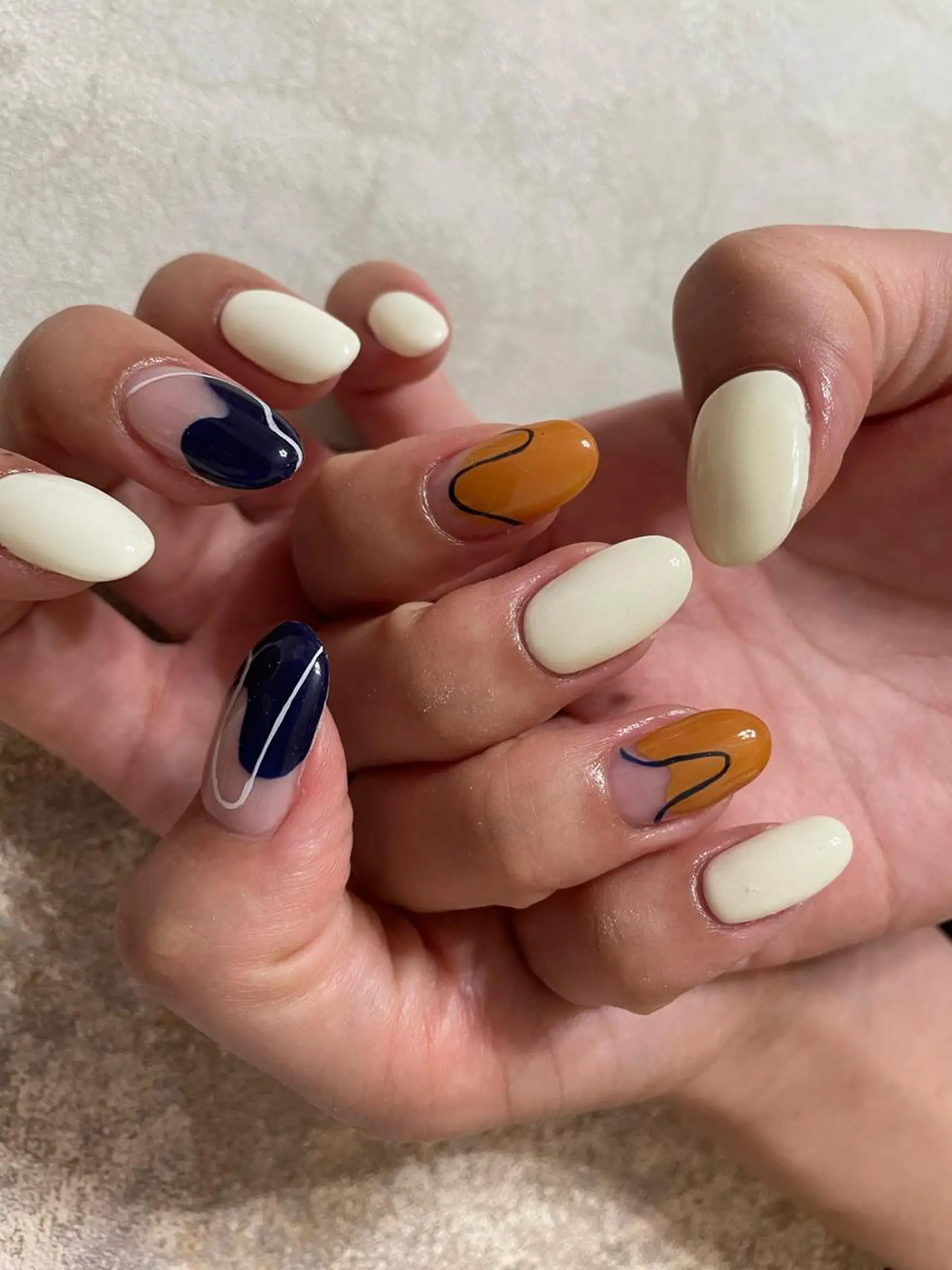 セミロング ネイル Parfum パルファンのネイルデザイン