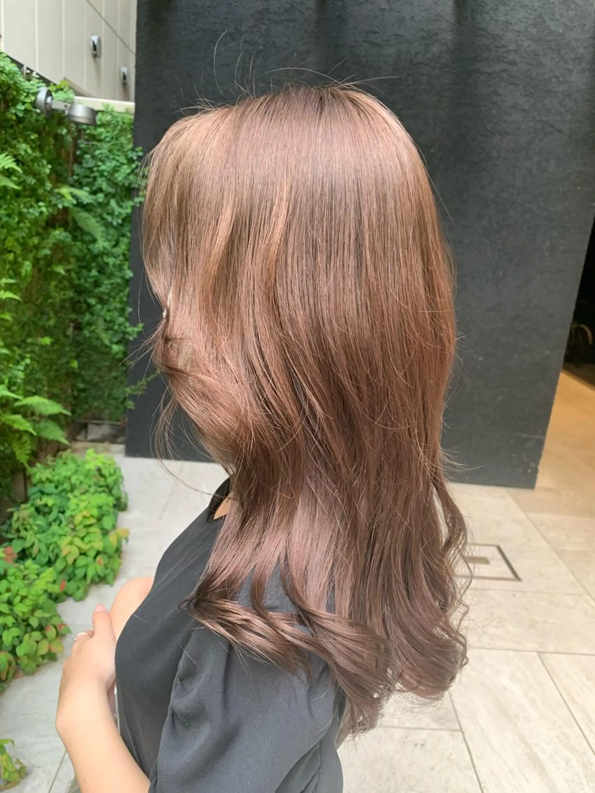セミロング カット ヘアカラー LITTLE _KATOのヘアスタイル