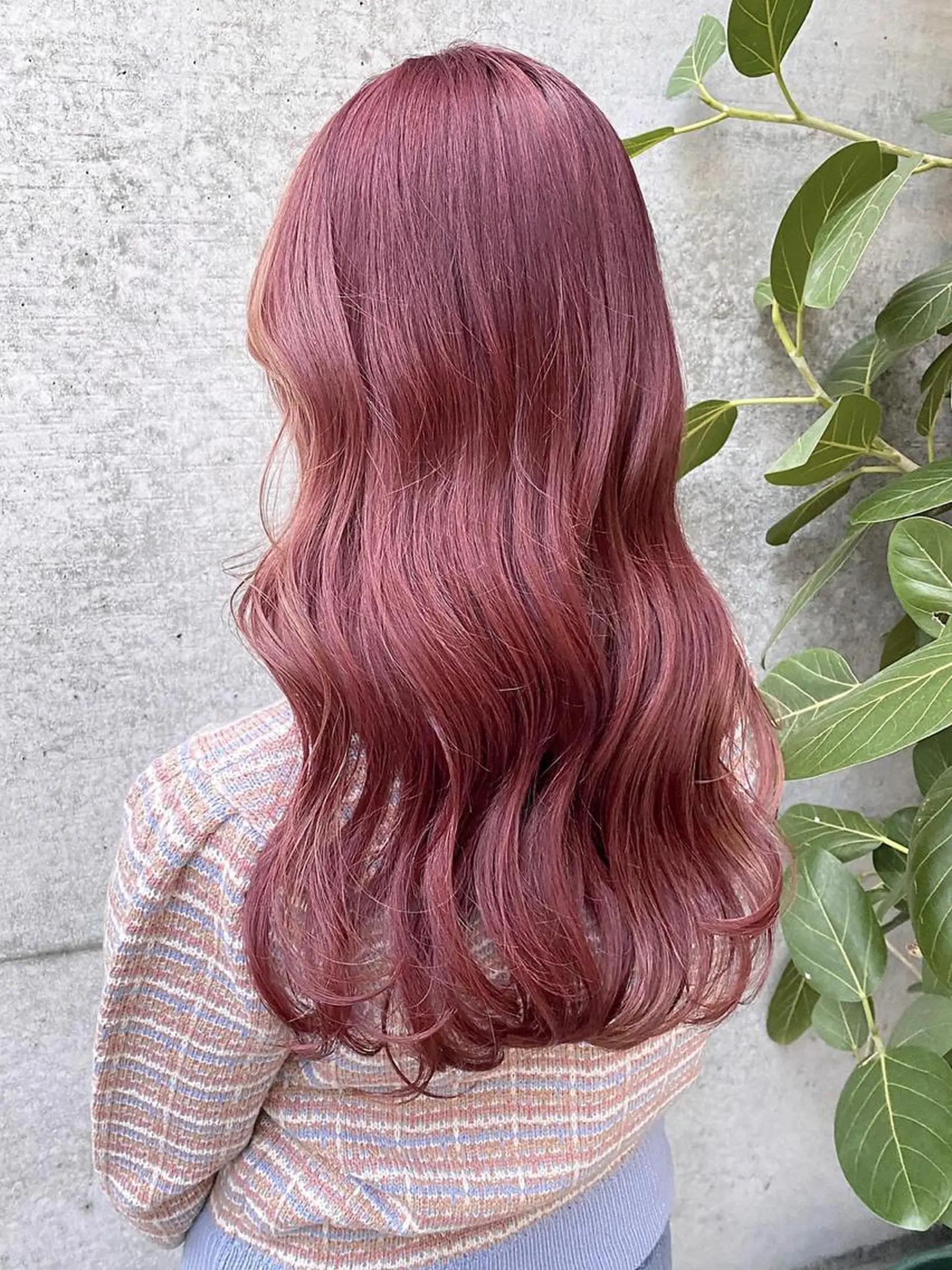 ロング カラー ヘアアレンジ ピンクカラー Ameri/髪質改善 /韓国ヘア🇰🇷のヘアスタイル