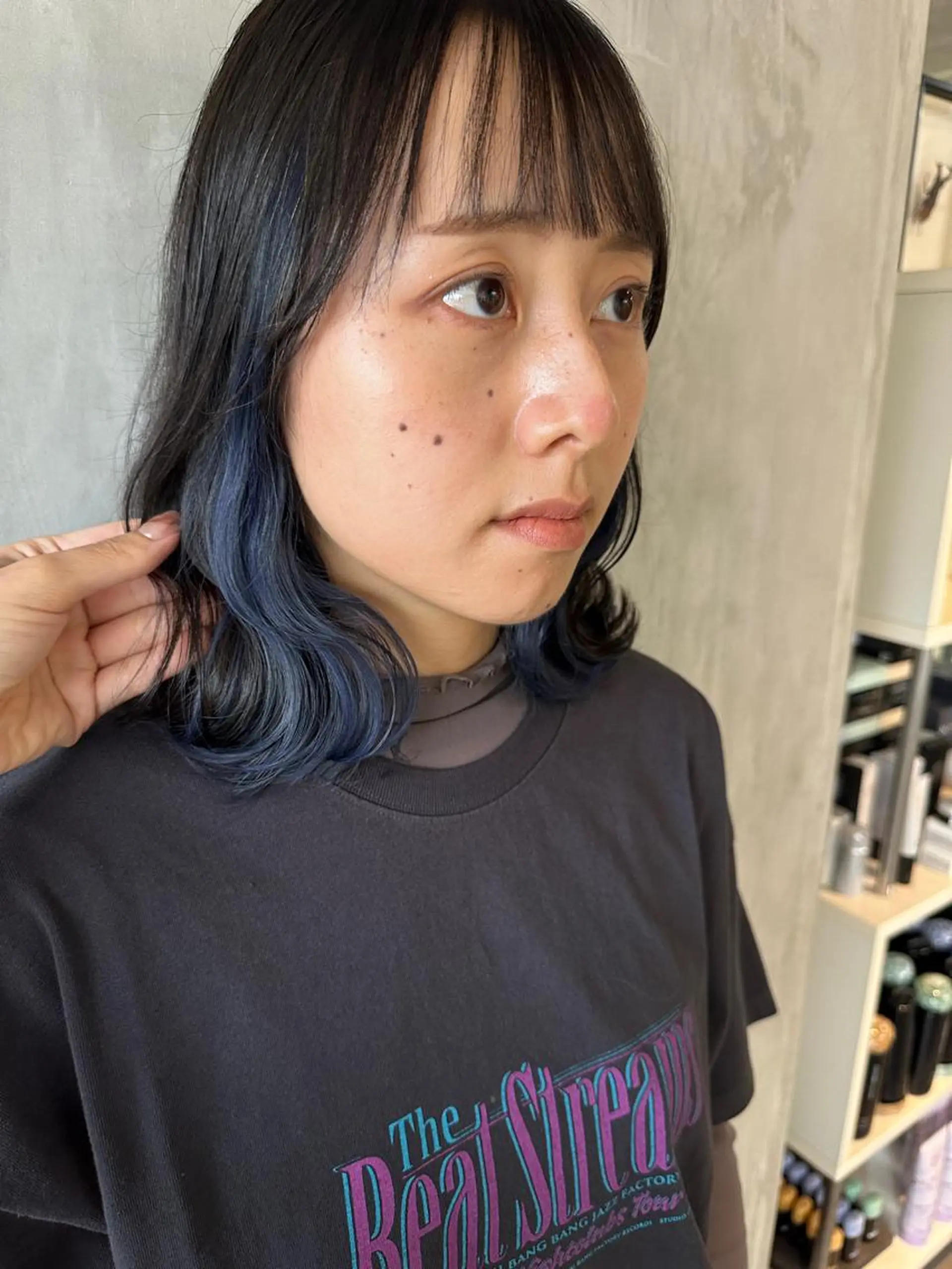 ミディアム カラー ヘアアレンジ ブルーカラー カット ヘアカラー トリートメント ヘアセット stylist/蛯谷 珠里のヘアスタイル