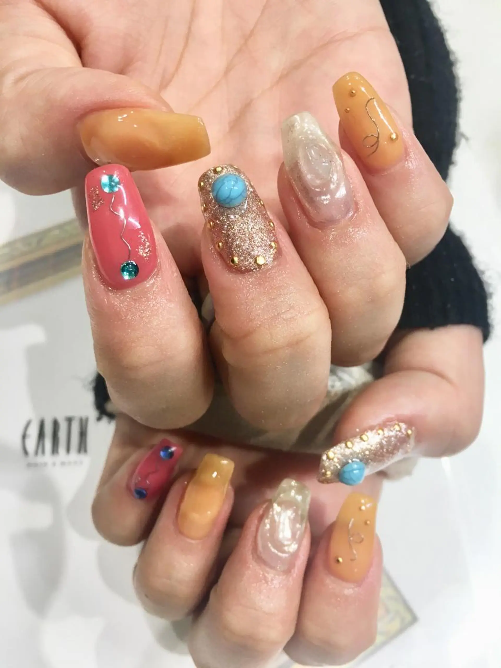 ネイル ハンドネイル 佐藤 まりえのネイルデザイン