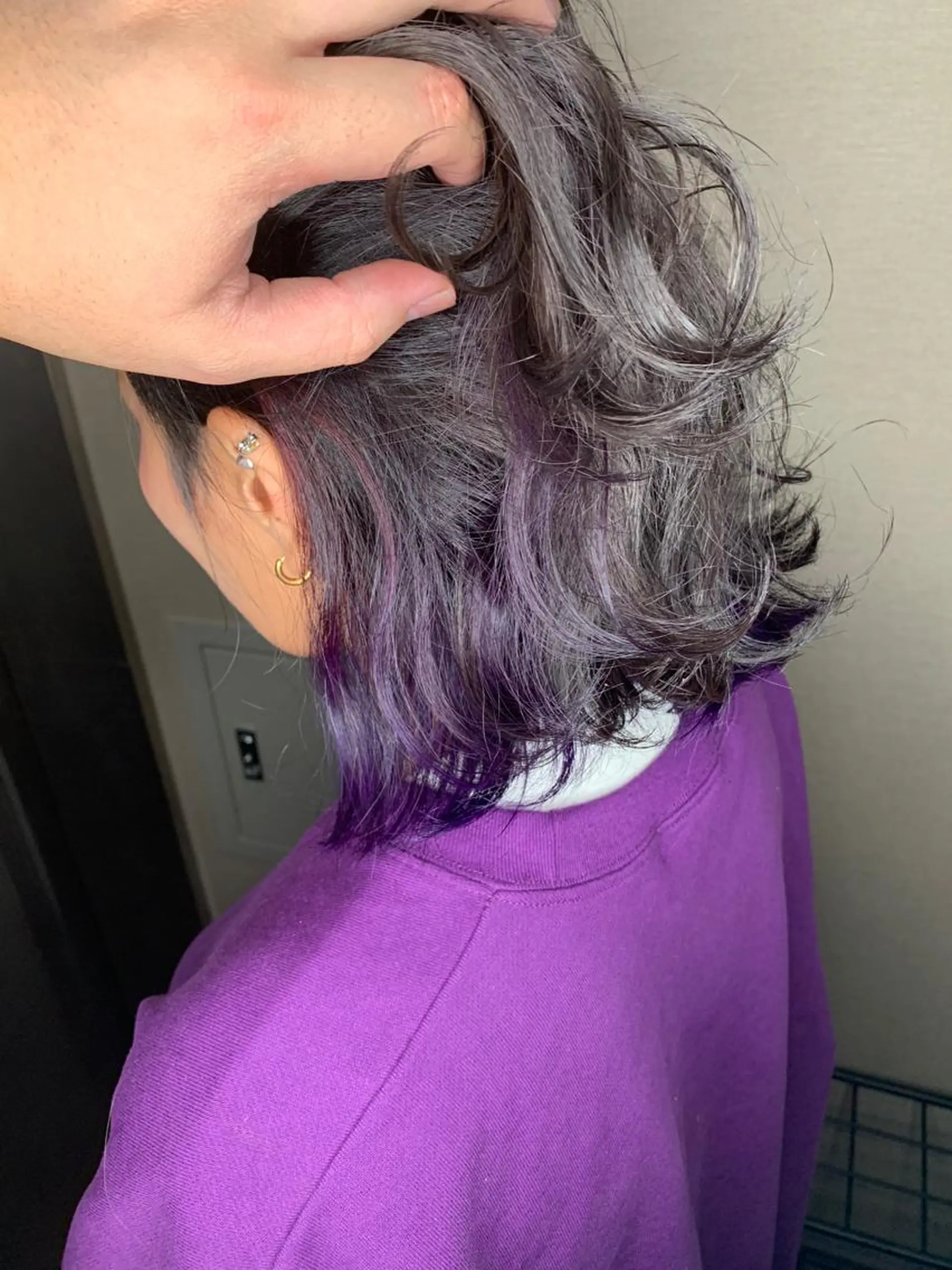 ミディアム カラー インナーカラー エフェクトブリーチ エクステhiroのヘアスタイル