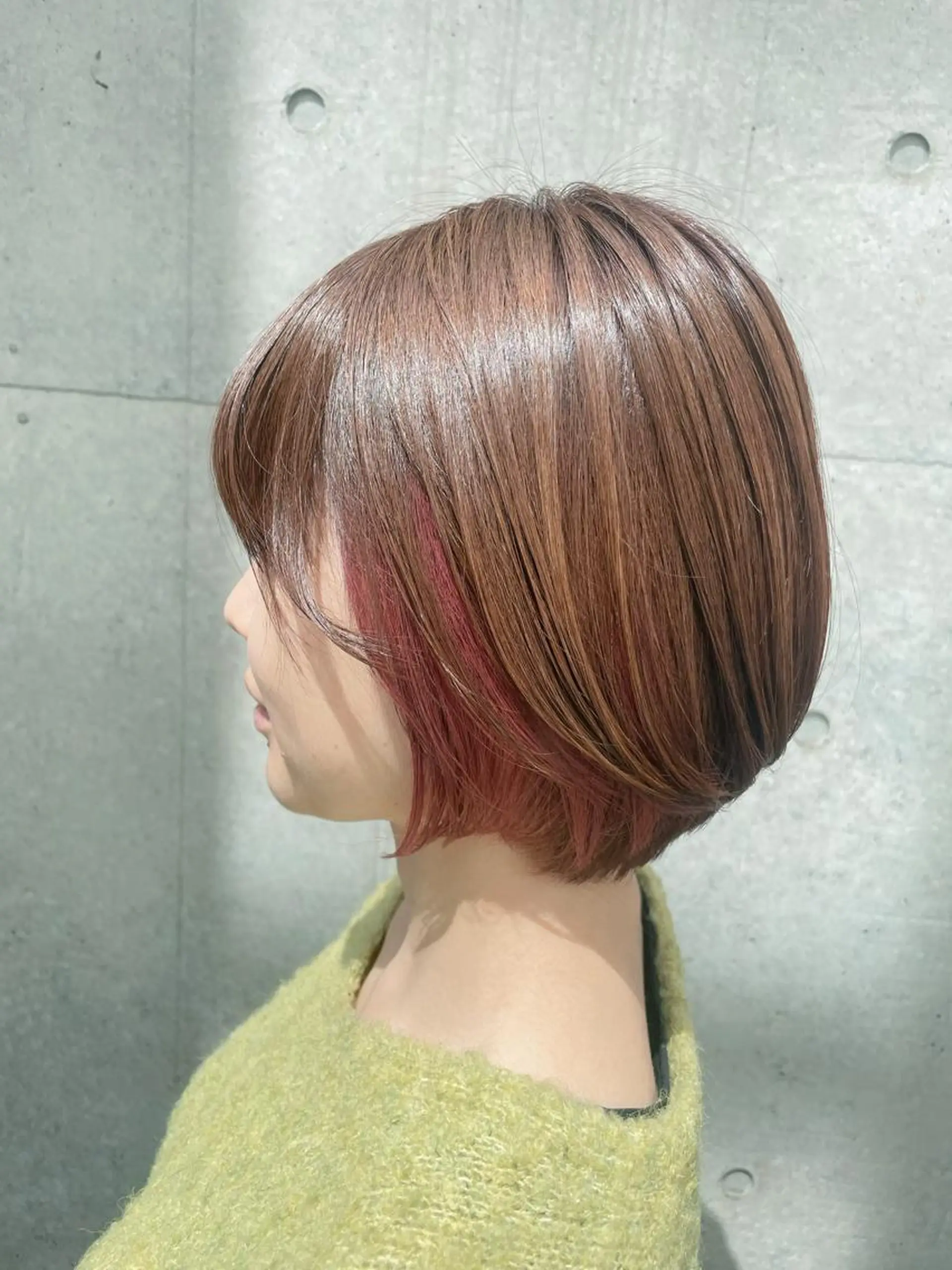 ショート カラー イヤリングカラー ショートヘア sunvalley所属・白髪染め 解決‼️のヘアスタイル