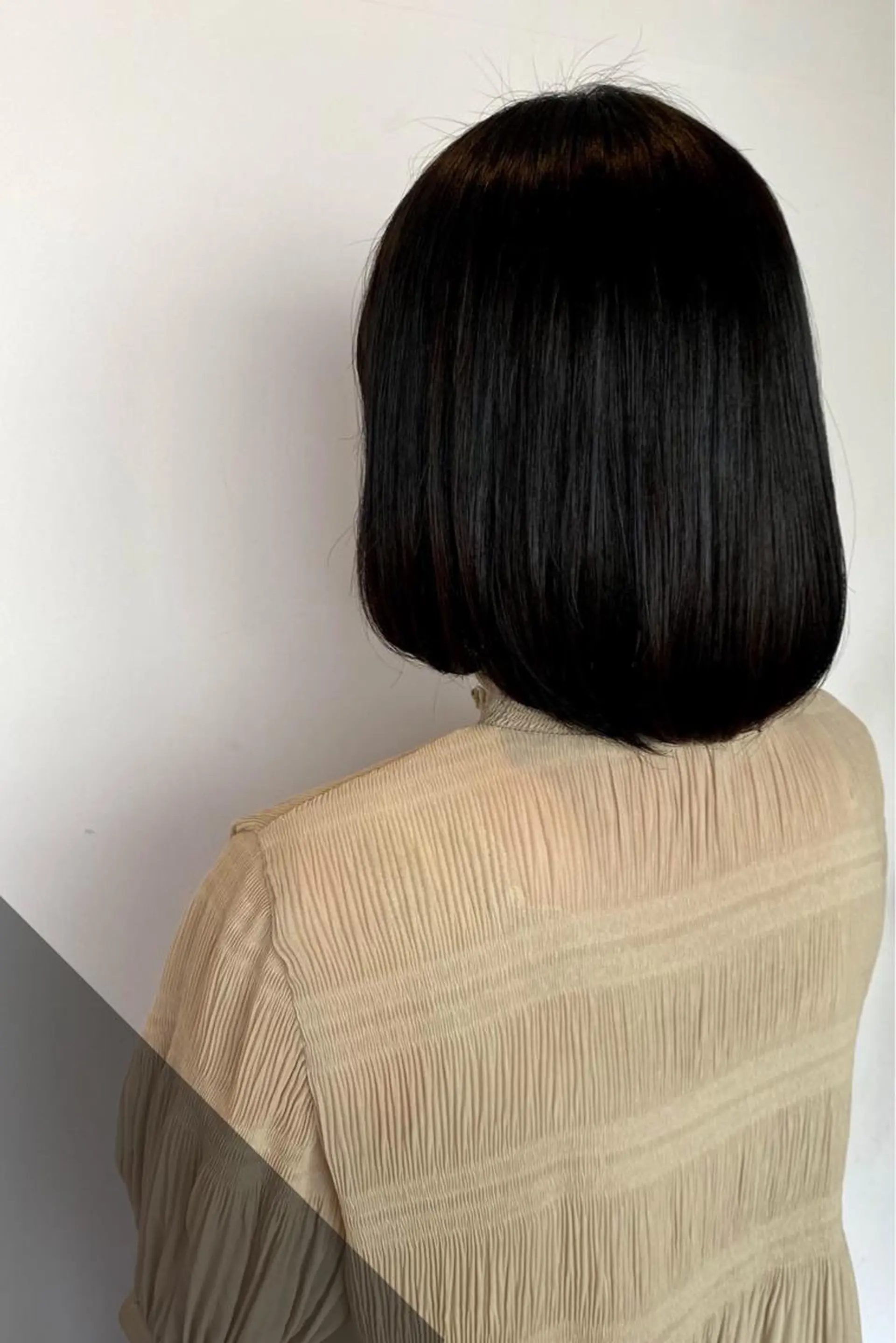 ミディアム カラー 菊地 紗矢のヘアスタイル