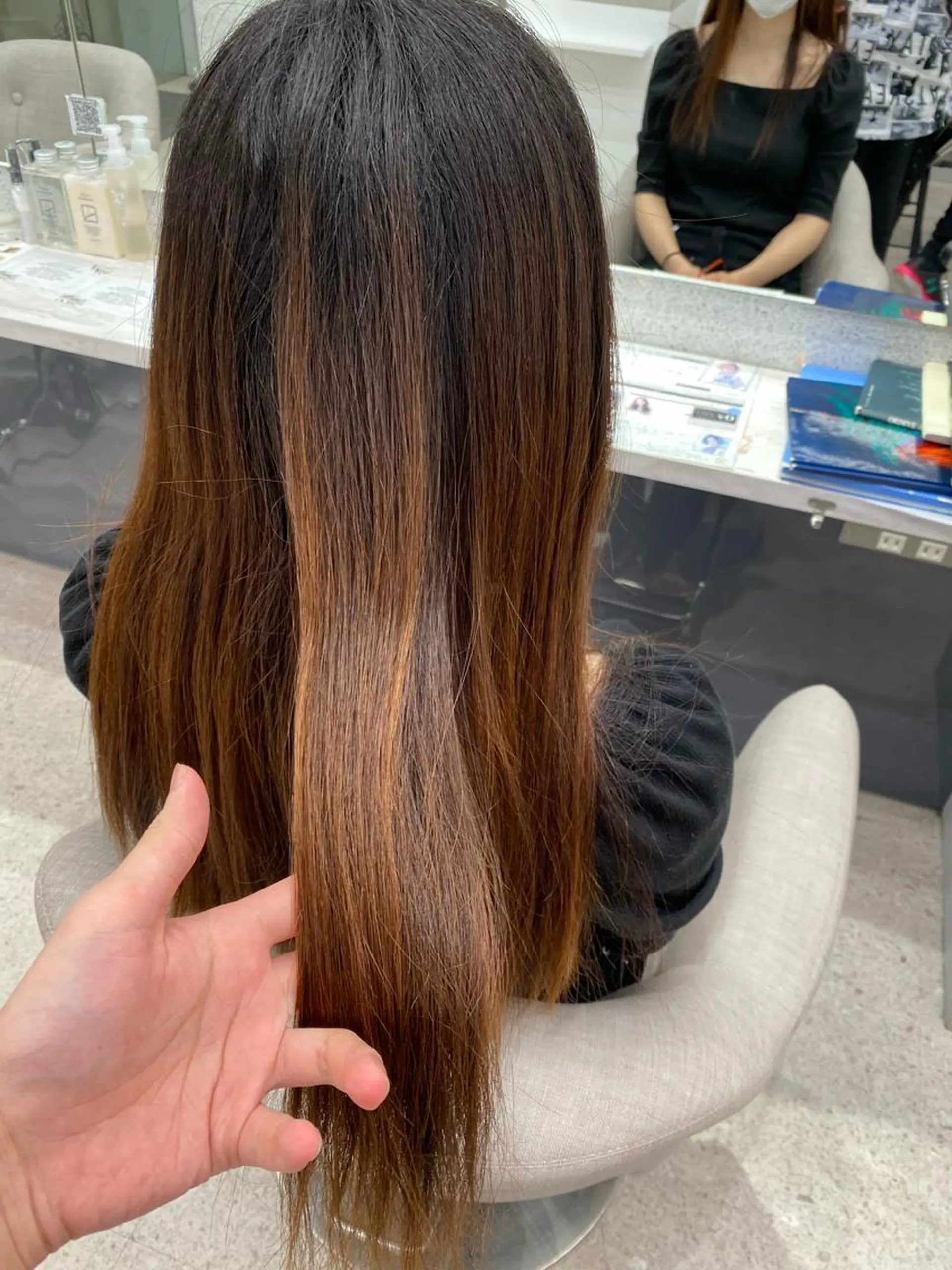 ロング カラー パーマ ヘアアレンジ キッズ ネイル マツエク・マツパ ヘアカラー 縮毛矯正 京都レイヤーカット/ 縮毛矯正/羽柴りくのマツエク・マツパデザイン