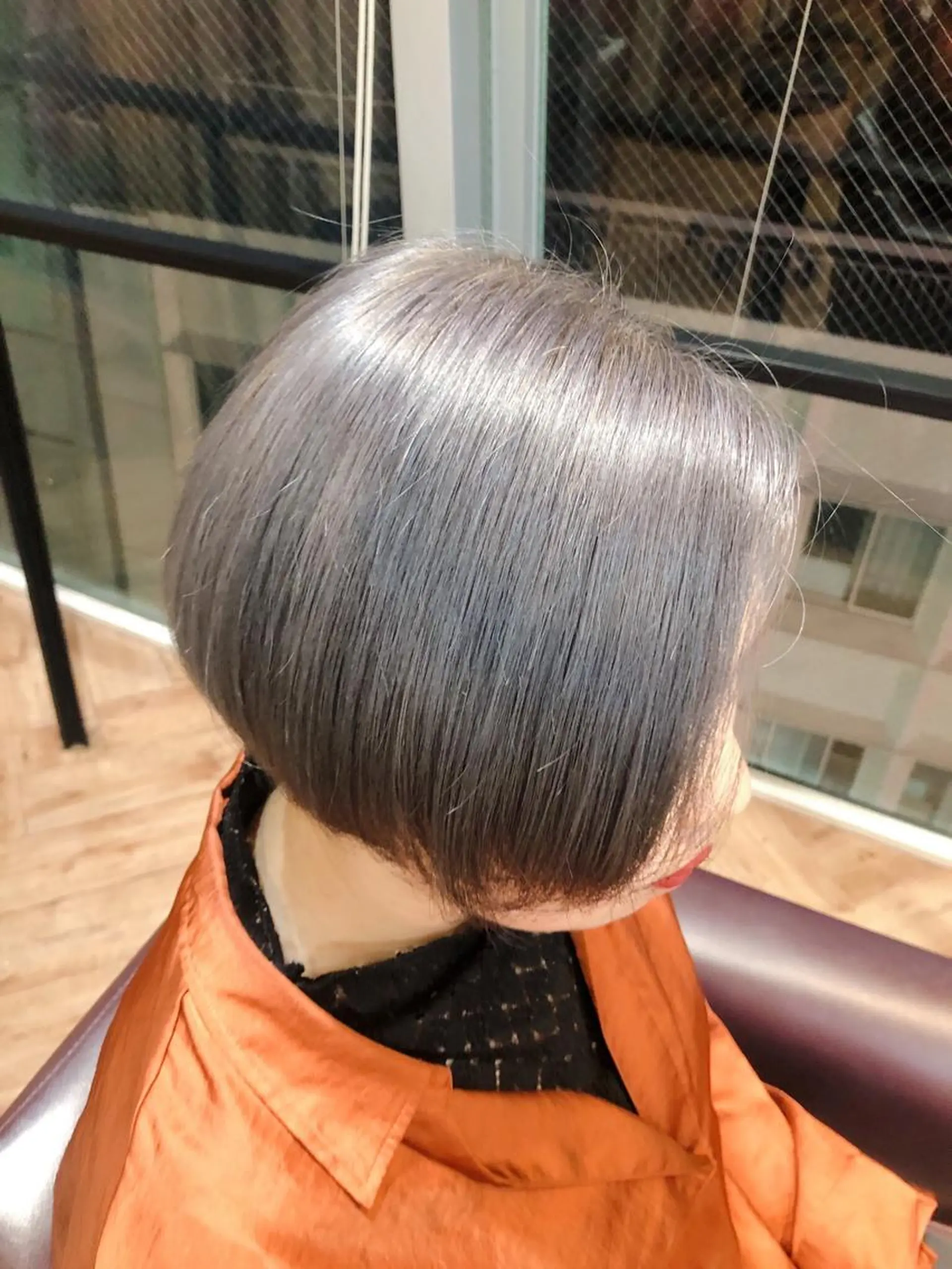 ショート カラー 韓国ヘア顔周りカット 艶髪ベージュtamaのヘアスタイル