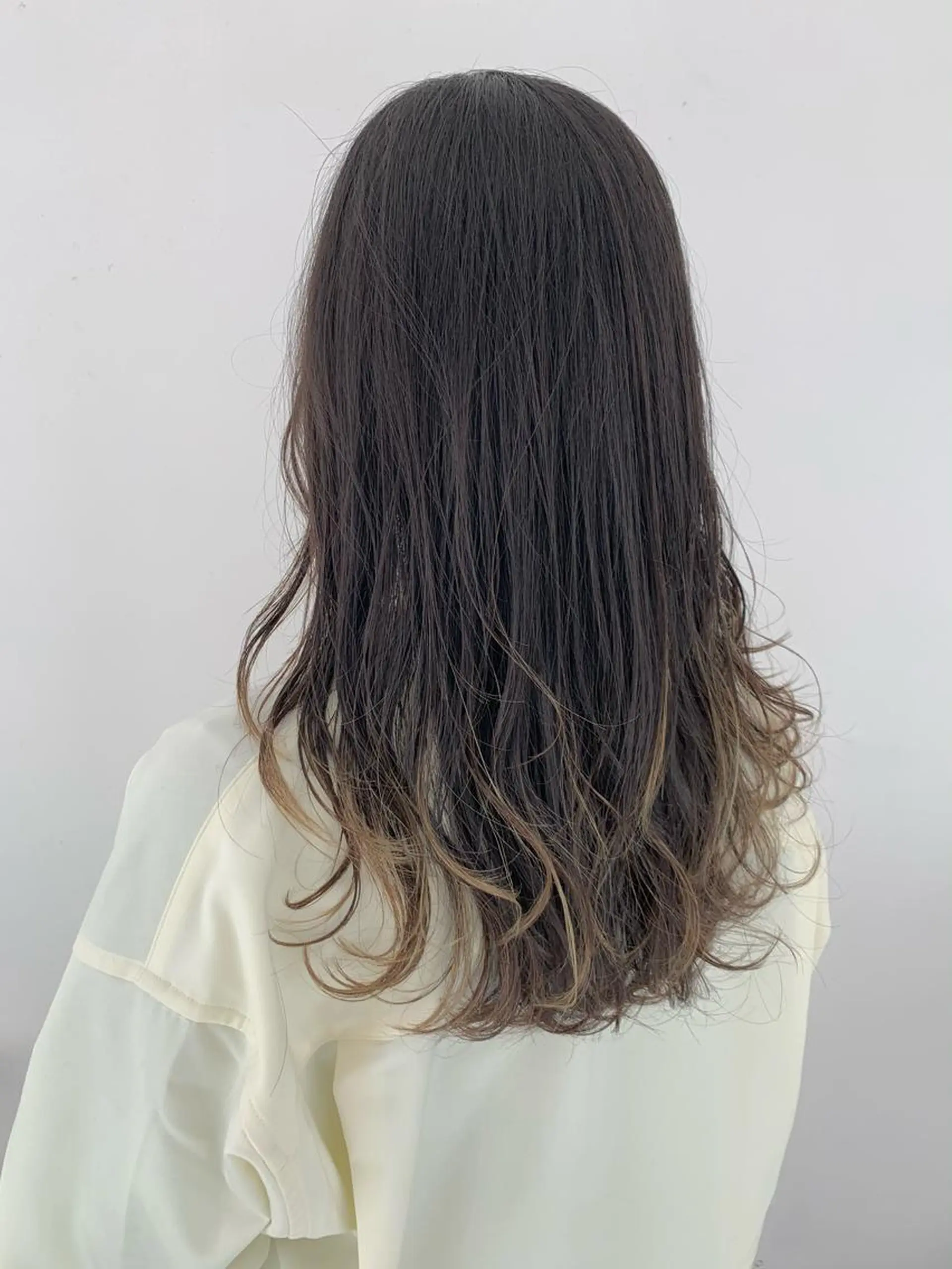 ロング カラー SALOWIN表参道店所属・マンツーマン×半個室 まちだきょうすけのヘアスタイル