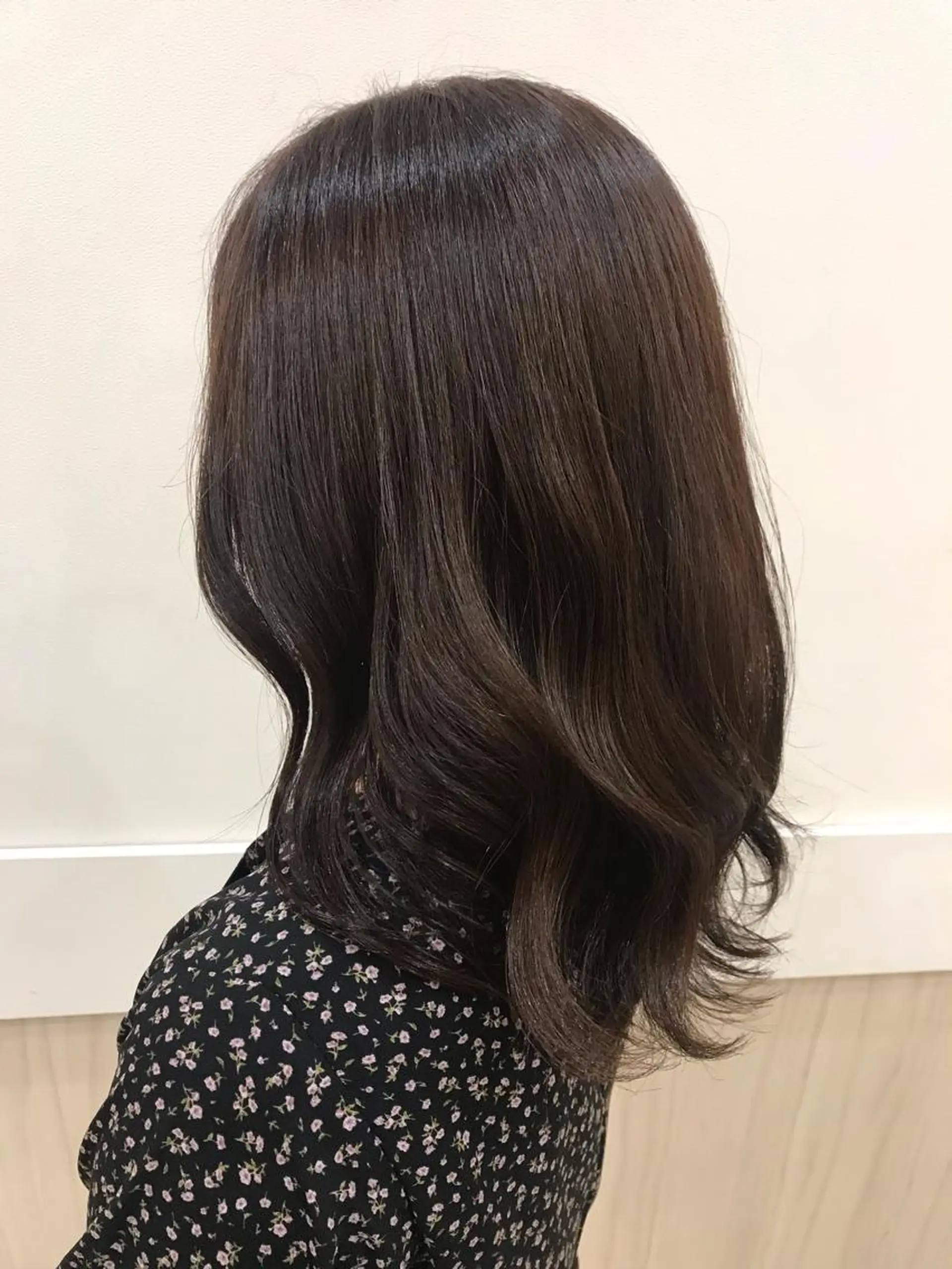 ミディアム パーマ yukari 艶髪ヘアのヘアスタイル