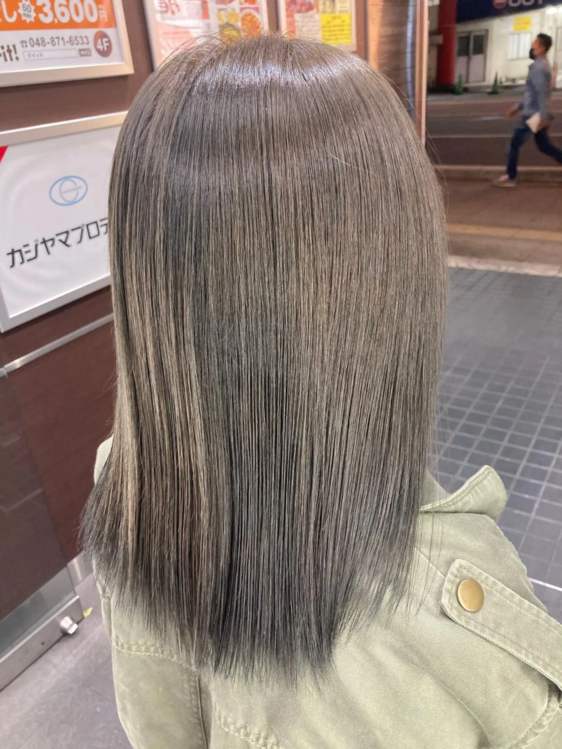 ミディアム カット ヘアカラー トリートメント メンズ特化 TAKUYAのヘアスタイル