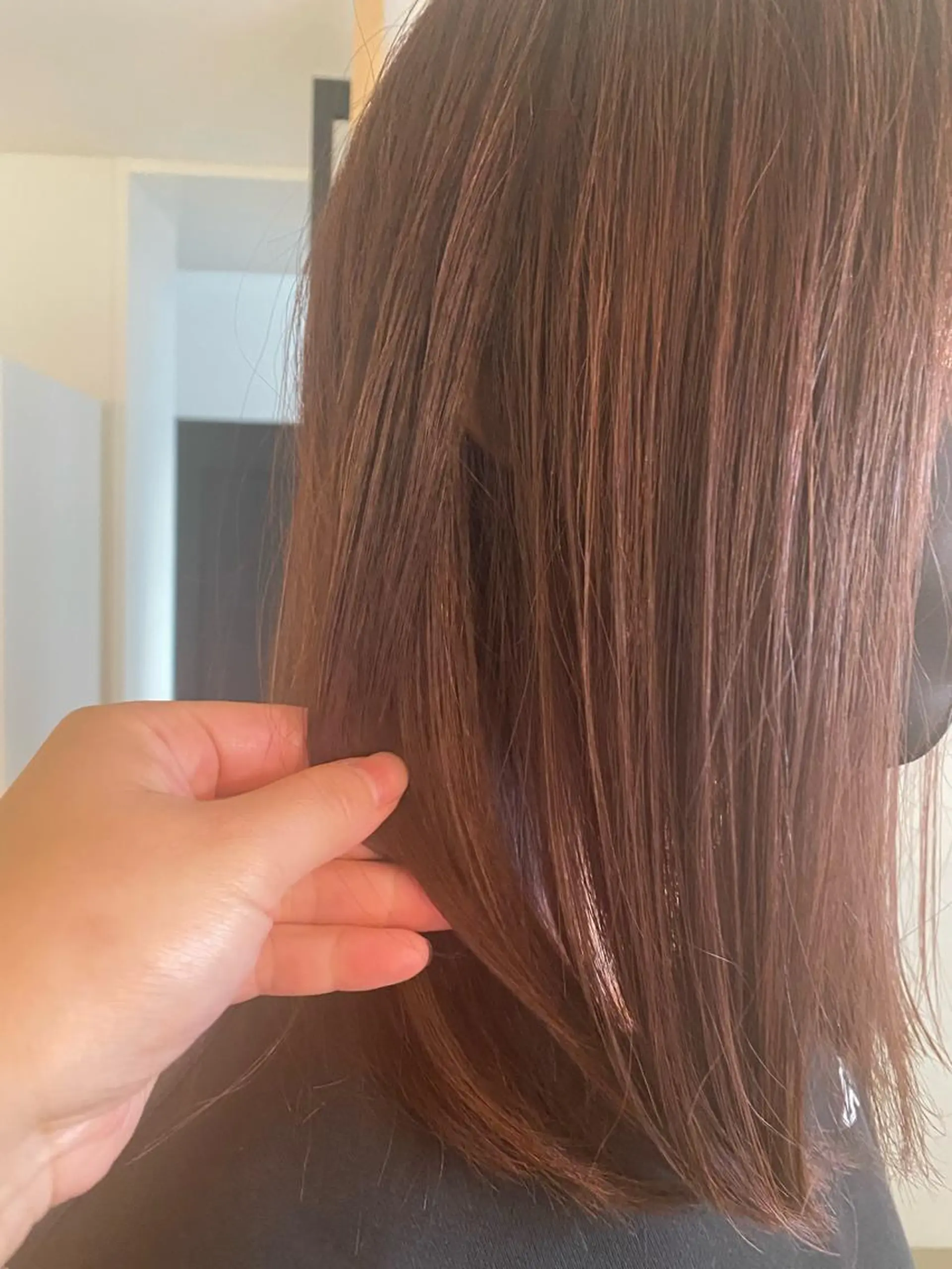 ミディアム I nagiのヘアスタイル