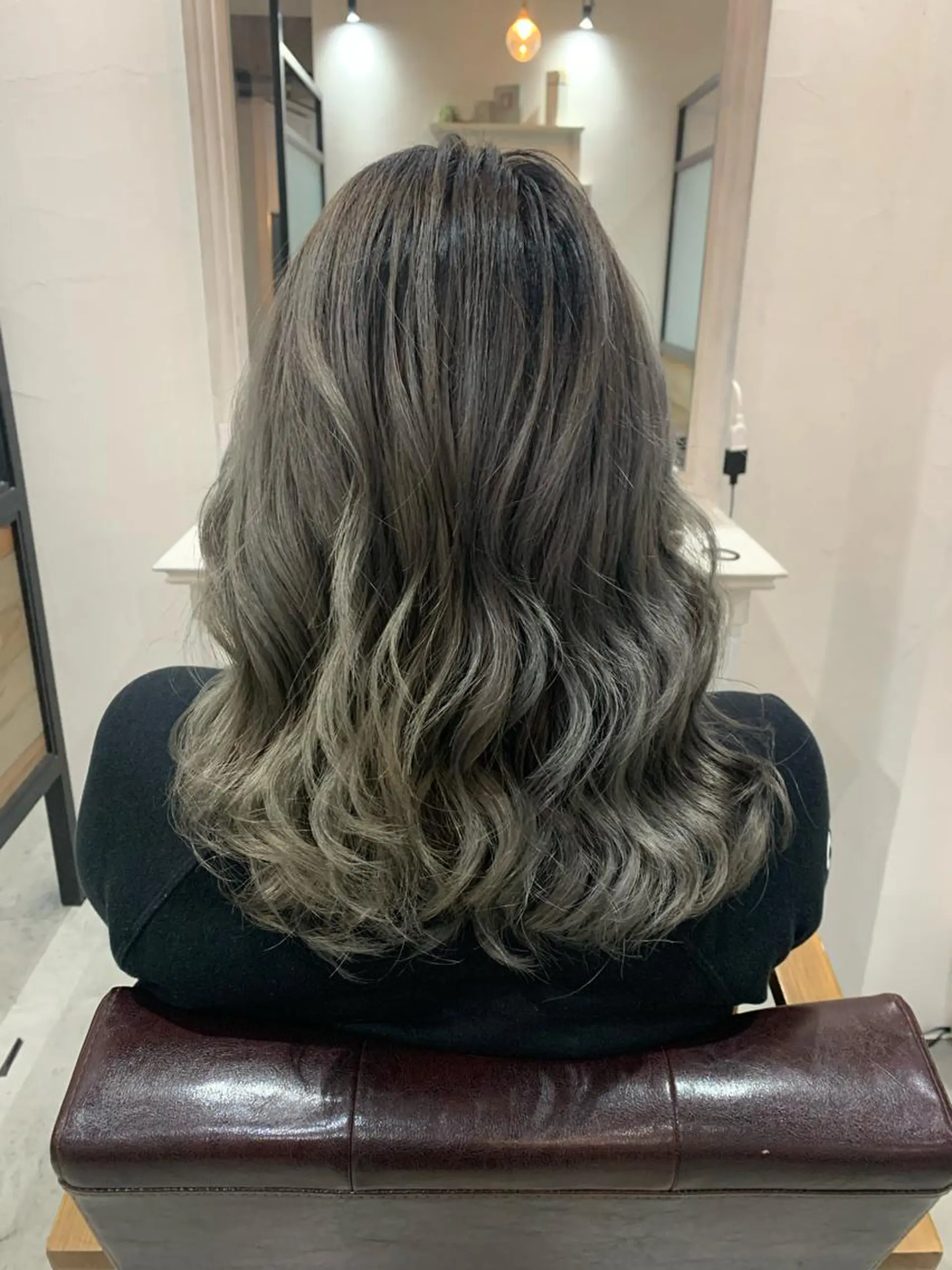 セミロング カラー ヘアアレンジ ヘアカラー トリートメント kei/透明感カラー /ベージュ/ブリーチのヘアスタイル