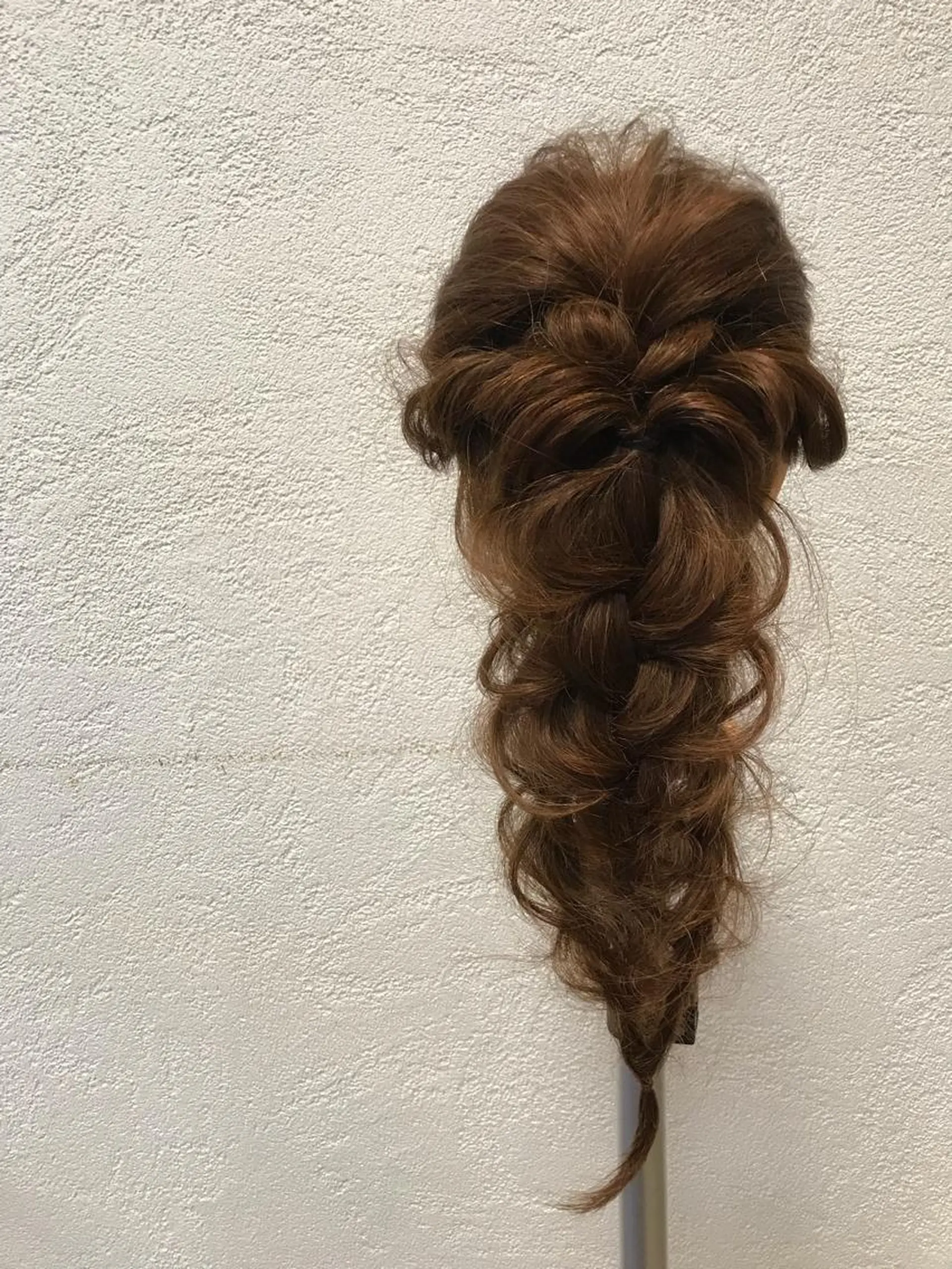 ロング ヘアアレンジ 三つ編み デザインカラー🌈 高木リョウのヘアスタイル