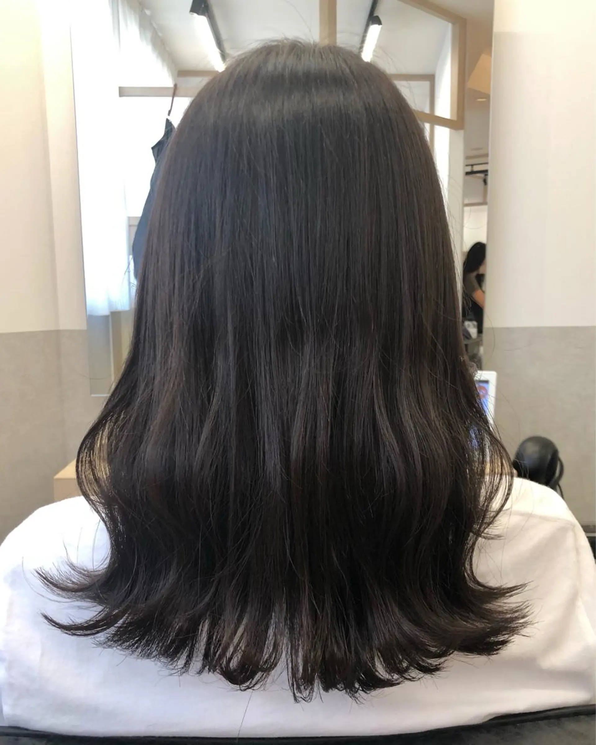 セミロング カラー カット ヘアカラー トリートメント 西野 美空🍊のヘアスタイル