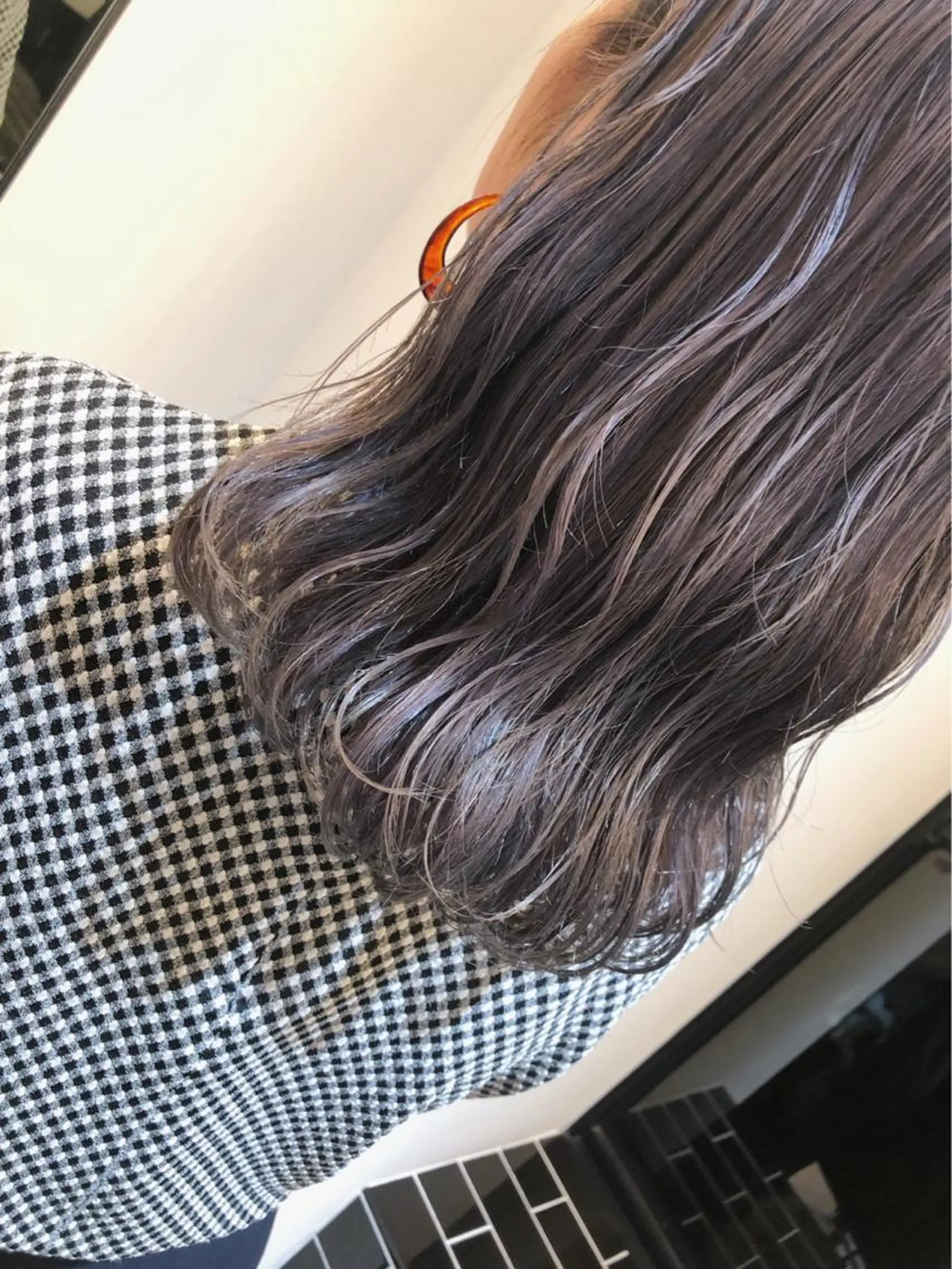 カラー ブリーチ 透明感カラー ラベンダーカラー 中澤 美緒のヘアスタイル