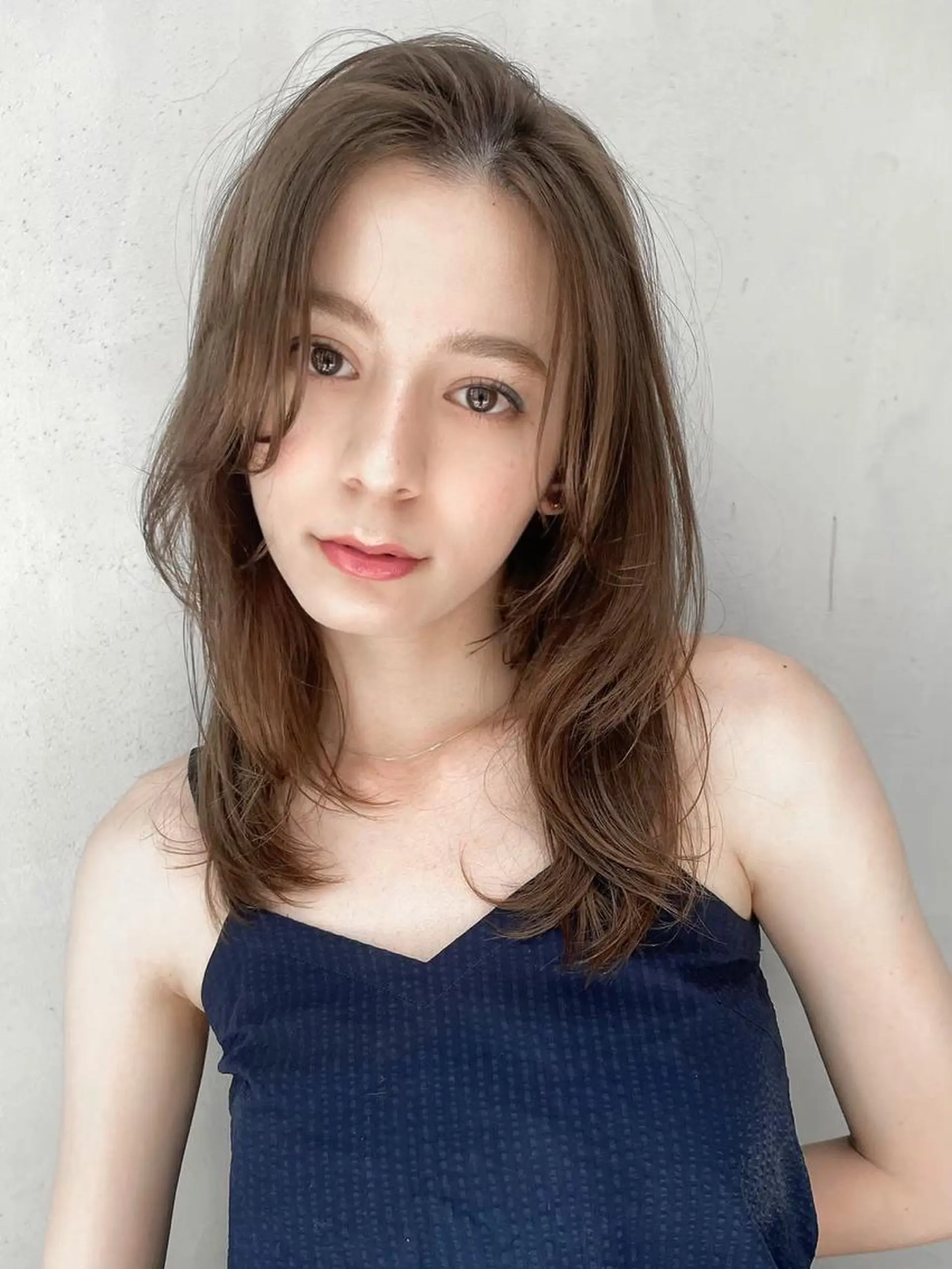セミロング カラー 切りっぱなしボブ/ 小顔ボブNANAのヘアスタイル