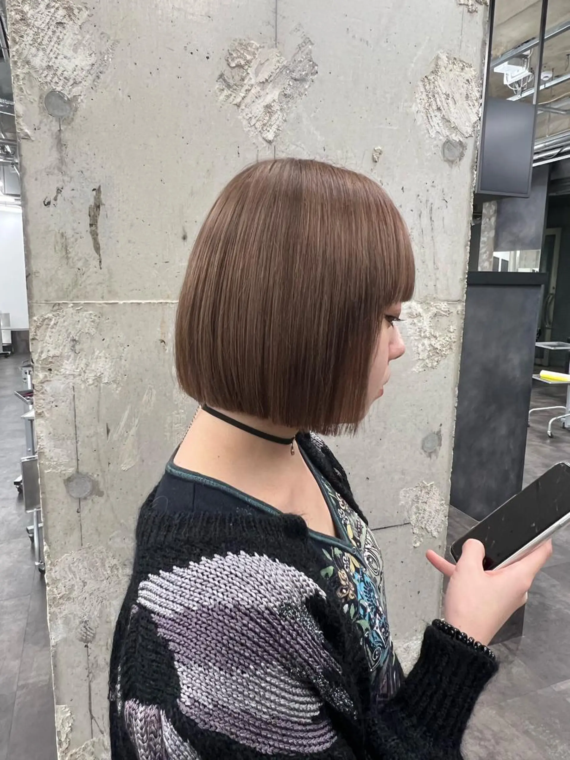 ショート カラー ブリーチ ツートーンカラー カット je suis heureuse所属・ハイライトカラー 🌀ゆい❣️のヘアスタイル