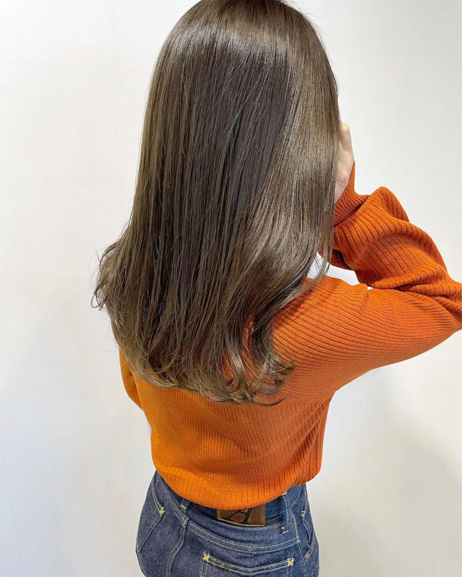 セミロング カラー ヘアアレンジ カット ヘアカラー トリートメント 徳永 実沙のヘアスタイル