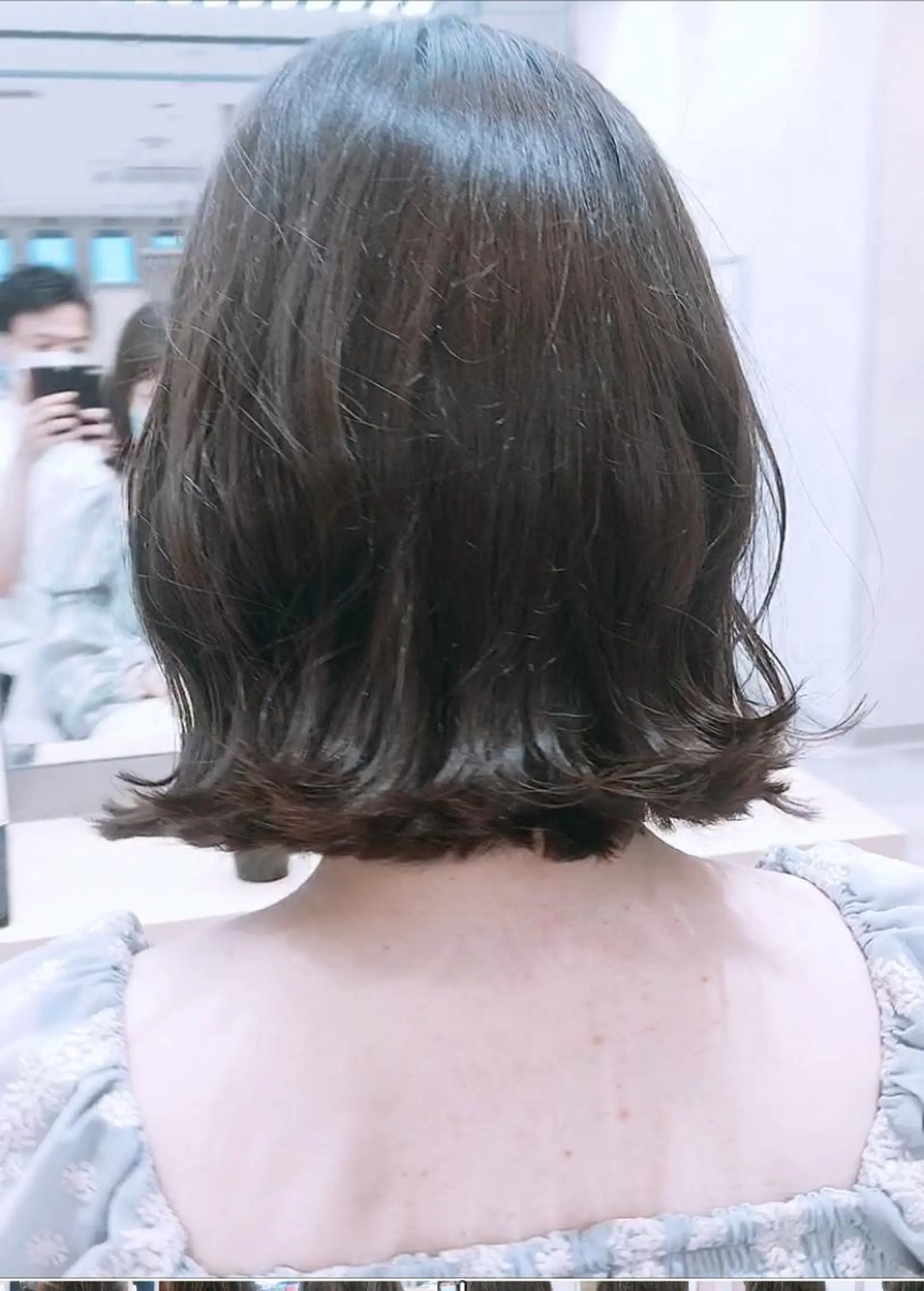 ミディアム 切りっぱなしボブ ボブ 外ハネヘア CIEL（シエル）高円寺店所属・松下 克也のヘアスタイル