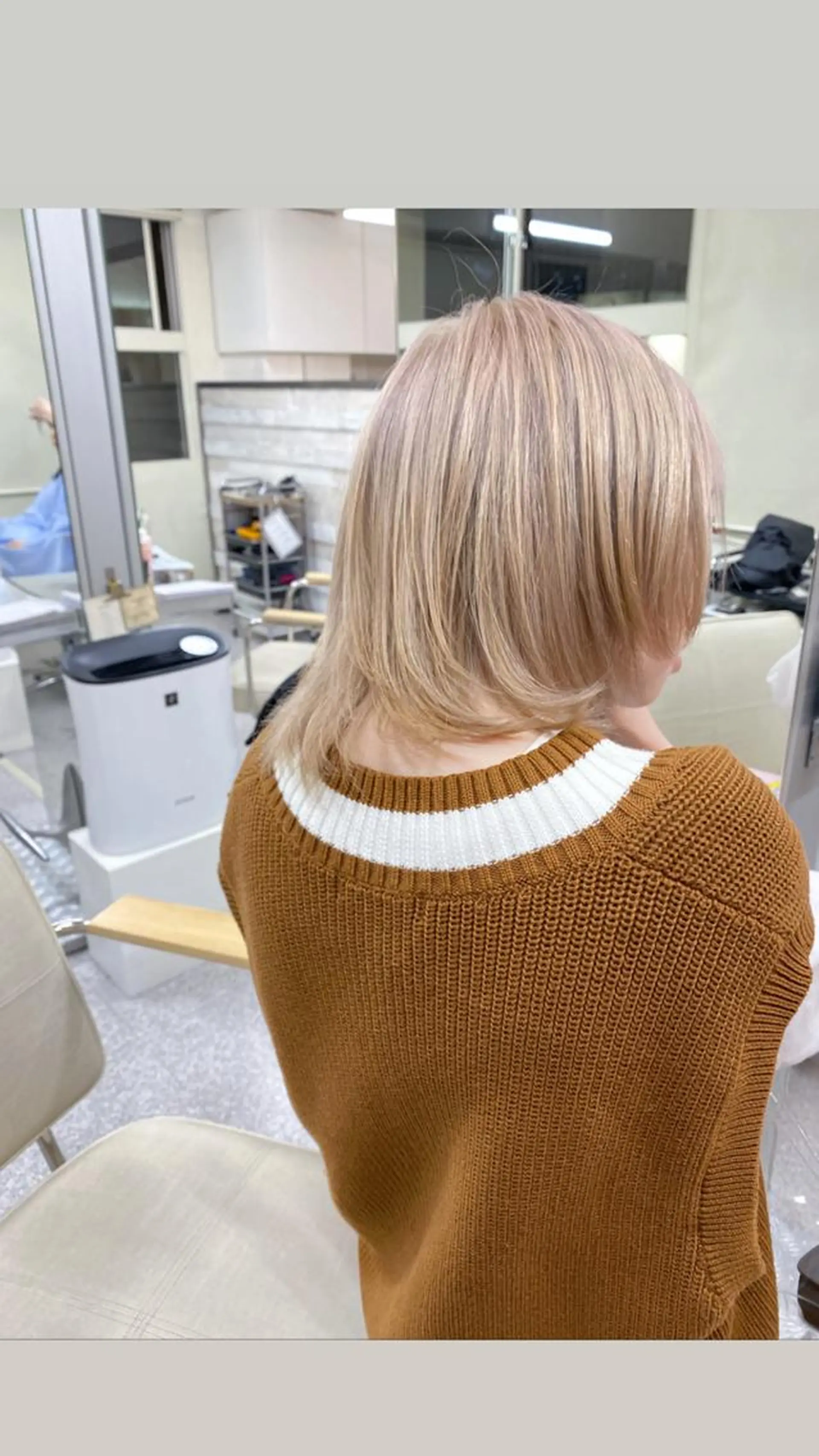 ミディアム カラー カット ヘアカラー トリートメント レイヤー/ウルフエク テブリーチ磯部ユズキのヘアスタイル