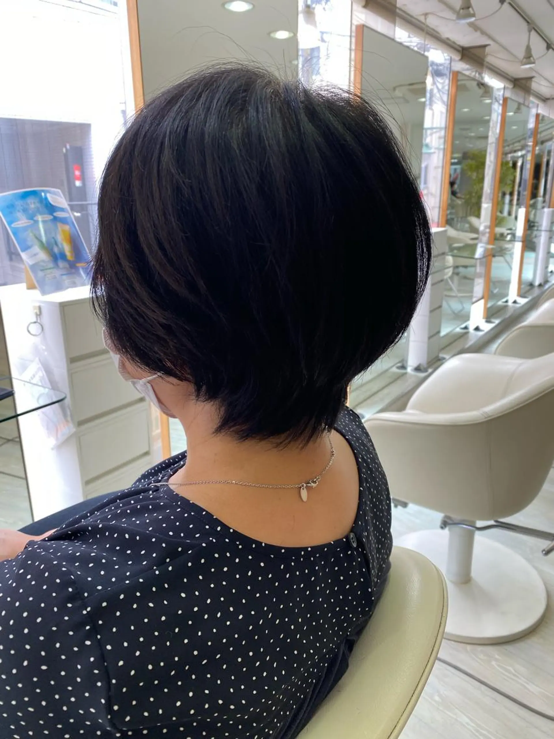 ショート カット 鬼澤 なお子のヘアスタイル