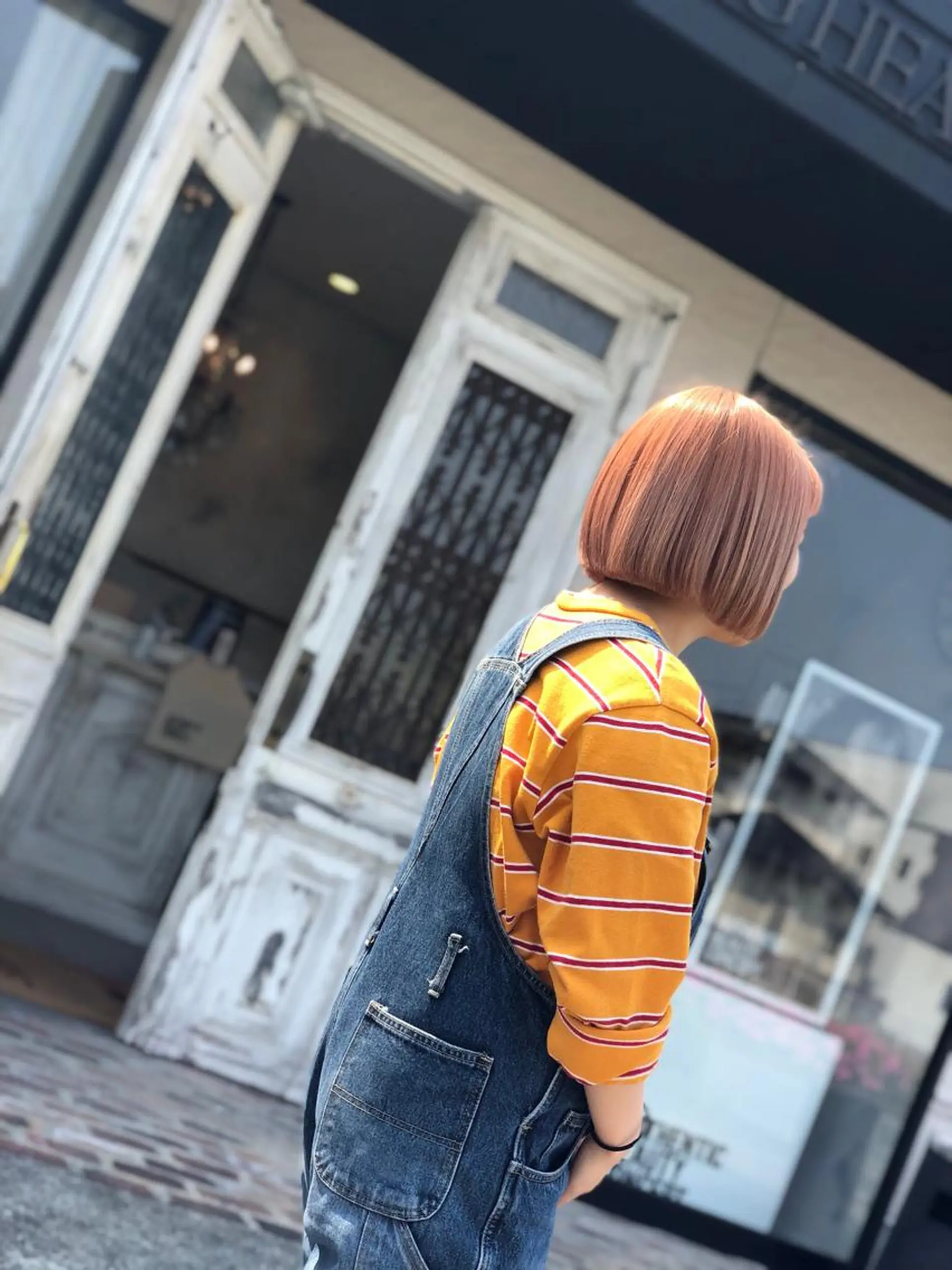 ショート カラー パーマ ブリーチ オレンジ SALOWIN熊本 yuseiのヘアスタイル