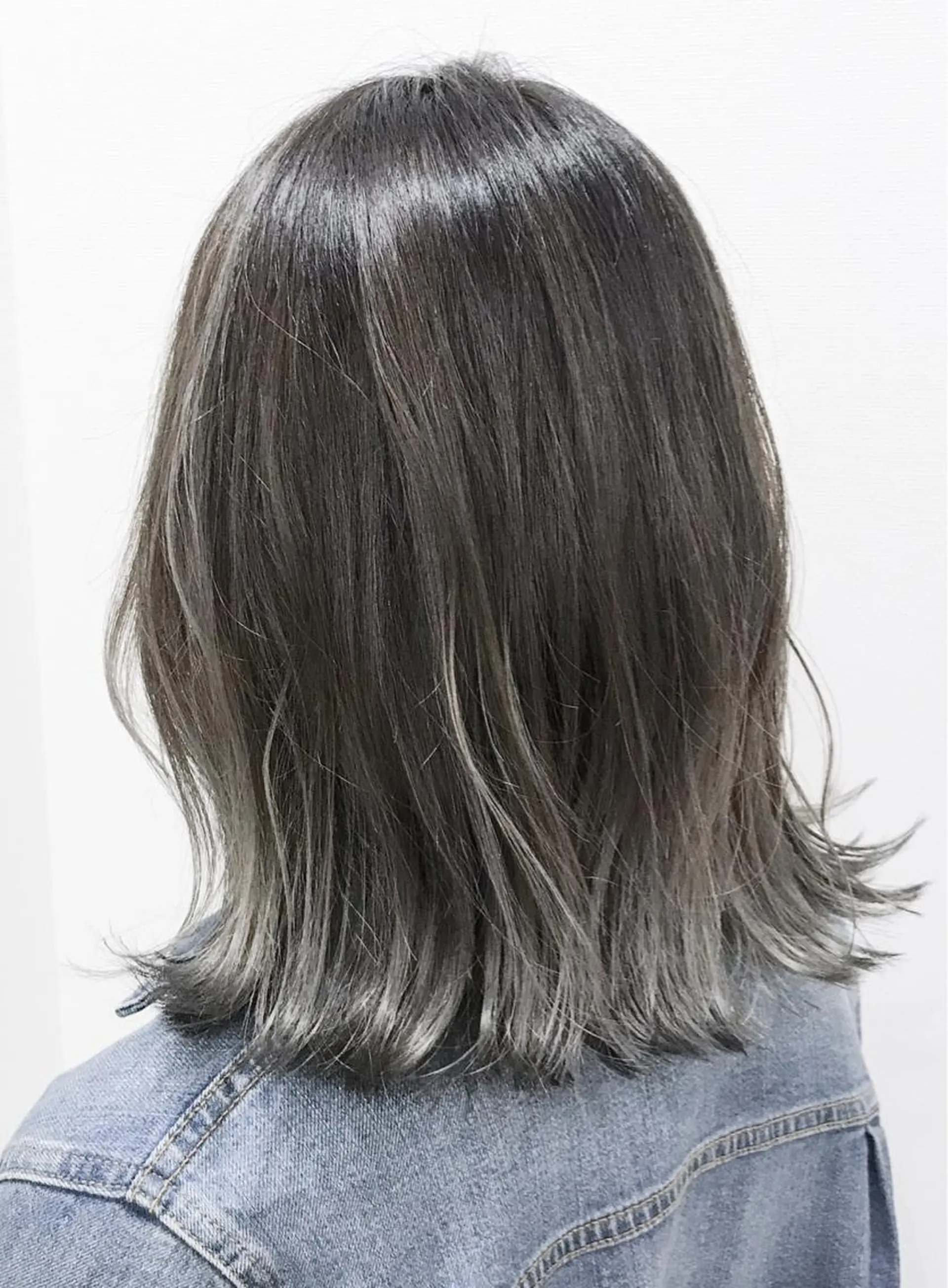 ミディアム ヘアカラー 常山 篤志のヘアスタイル