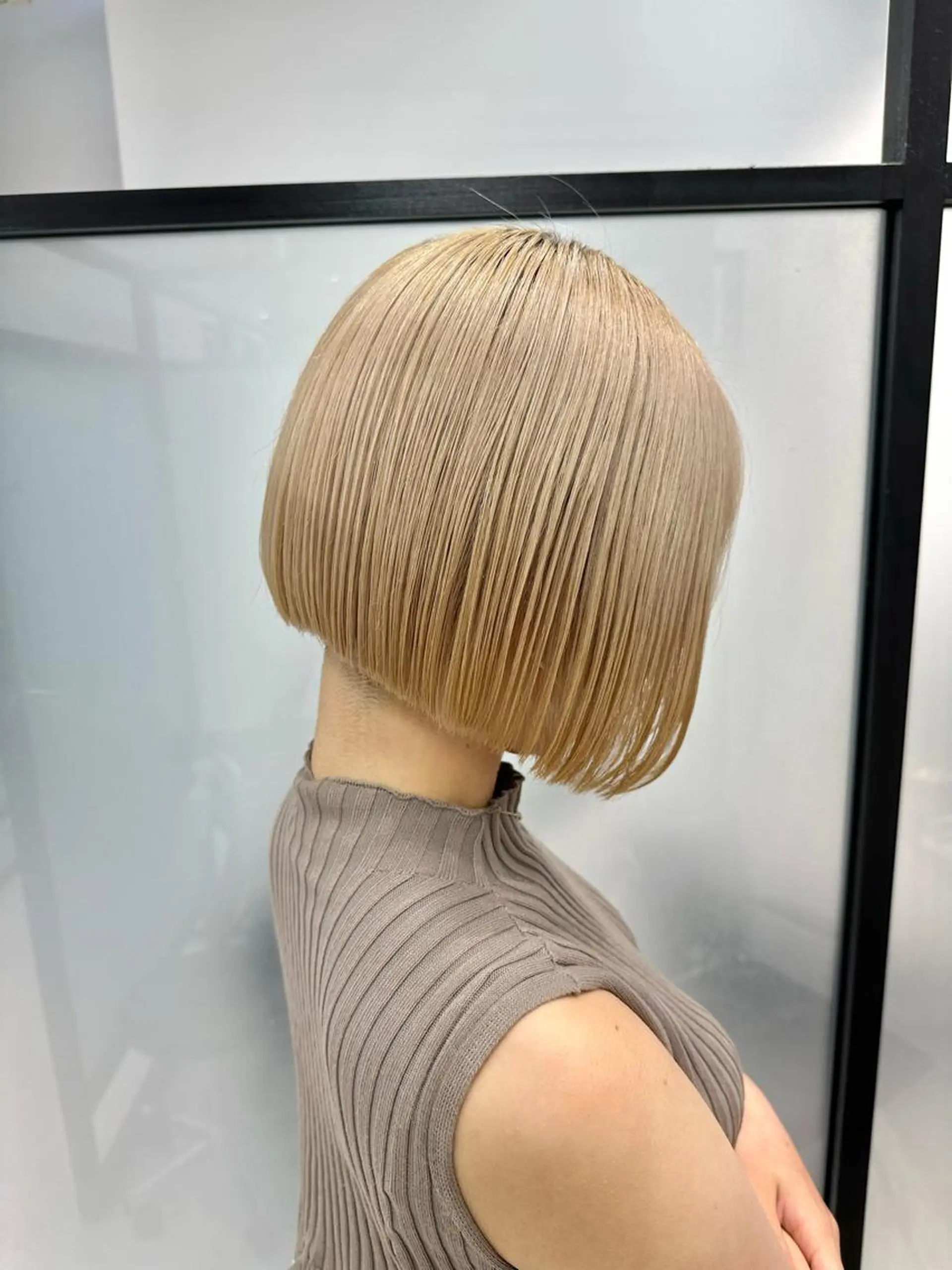 ショート ブリーチ毛にもできる 縮毛矯正OJIROのヘアスタイル