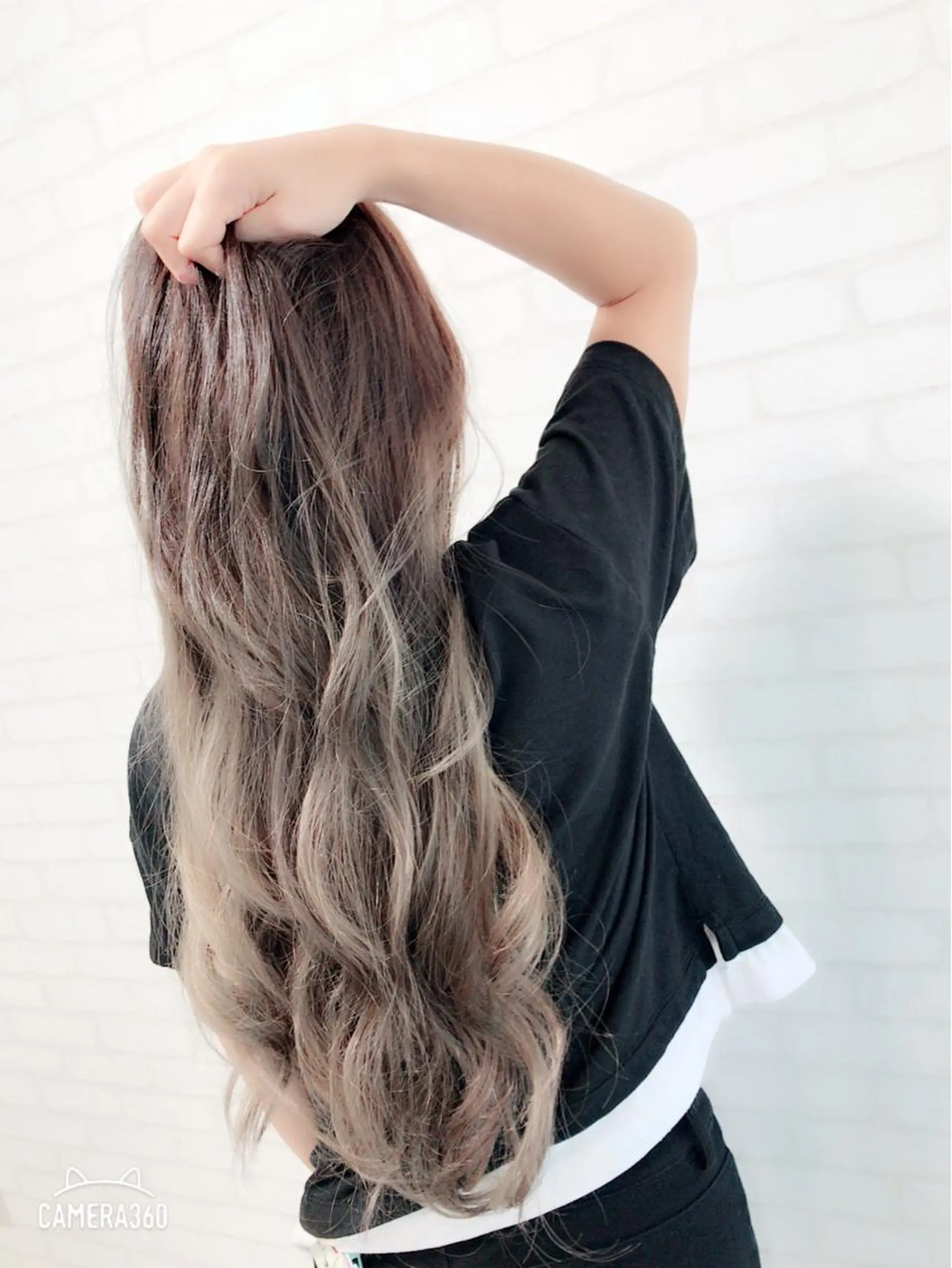 ロング ヘアカラー トリートメント Selene hair OSAKAのヘアスタイル