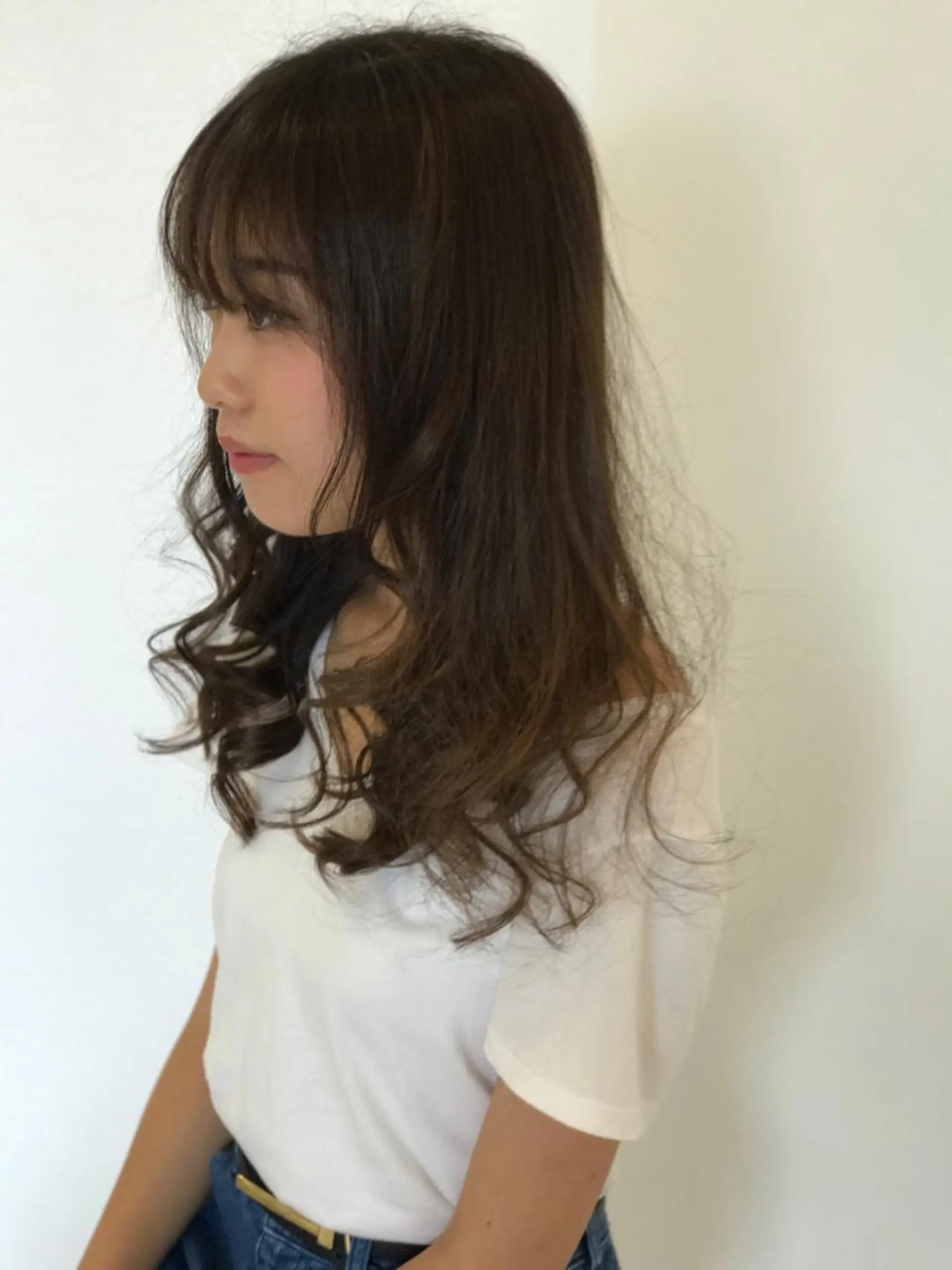 セミロング アッシュ 前原 正弥のヘアスタイル