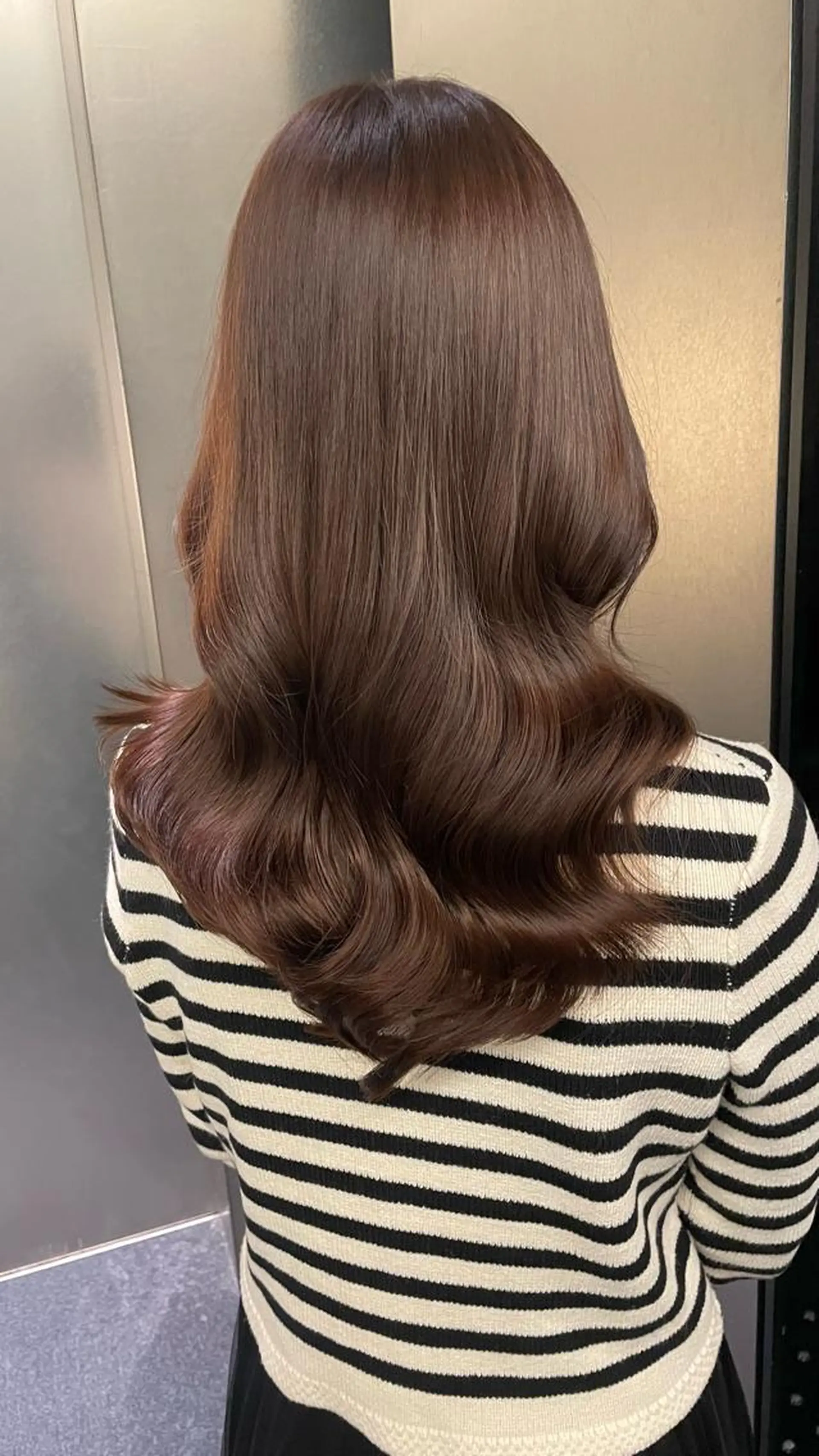 ミディアム カラー ブラウンカラー ピンクカラー ピンクブラウン カット ヘアカラー トリートメント ヘアセット EMANONシェアサロン心斎橋店所属・韓国メンズヘア　ミル クティボブ　足立佳代のヘアスタイル