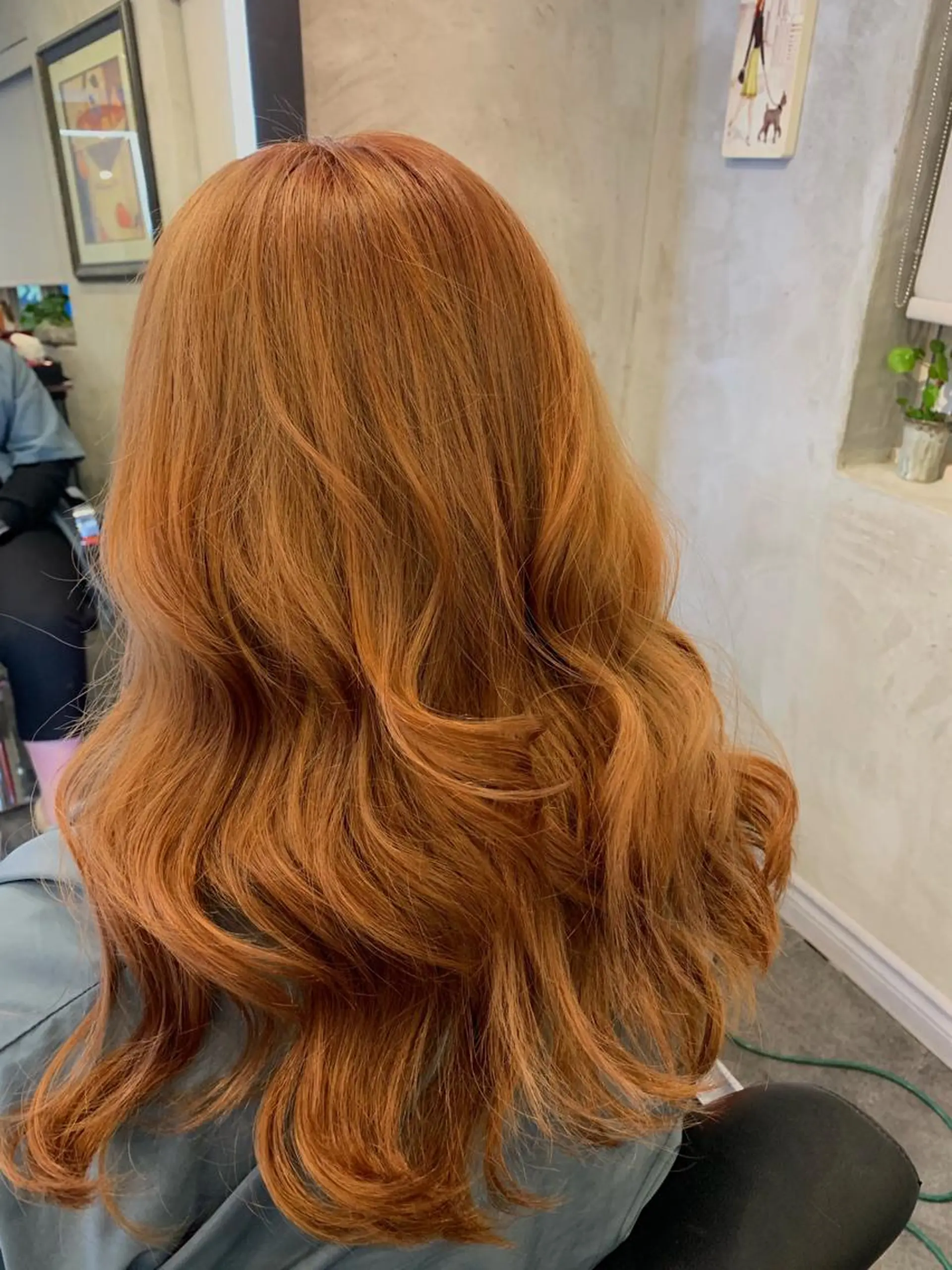 ロング カラー オレンジ yuri🌼 N°＋uta*天王寺のヘアスタイル