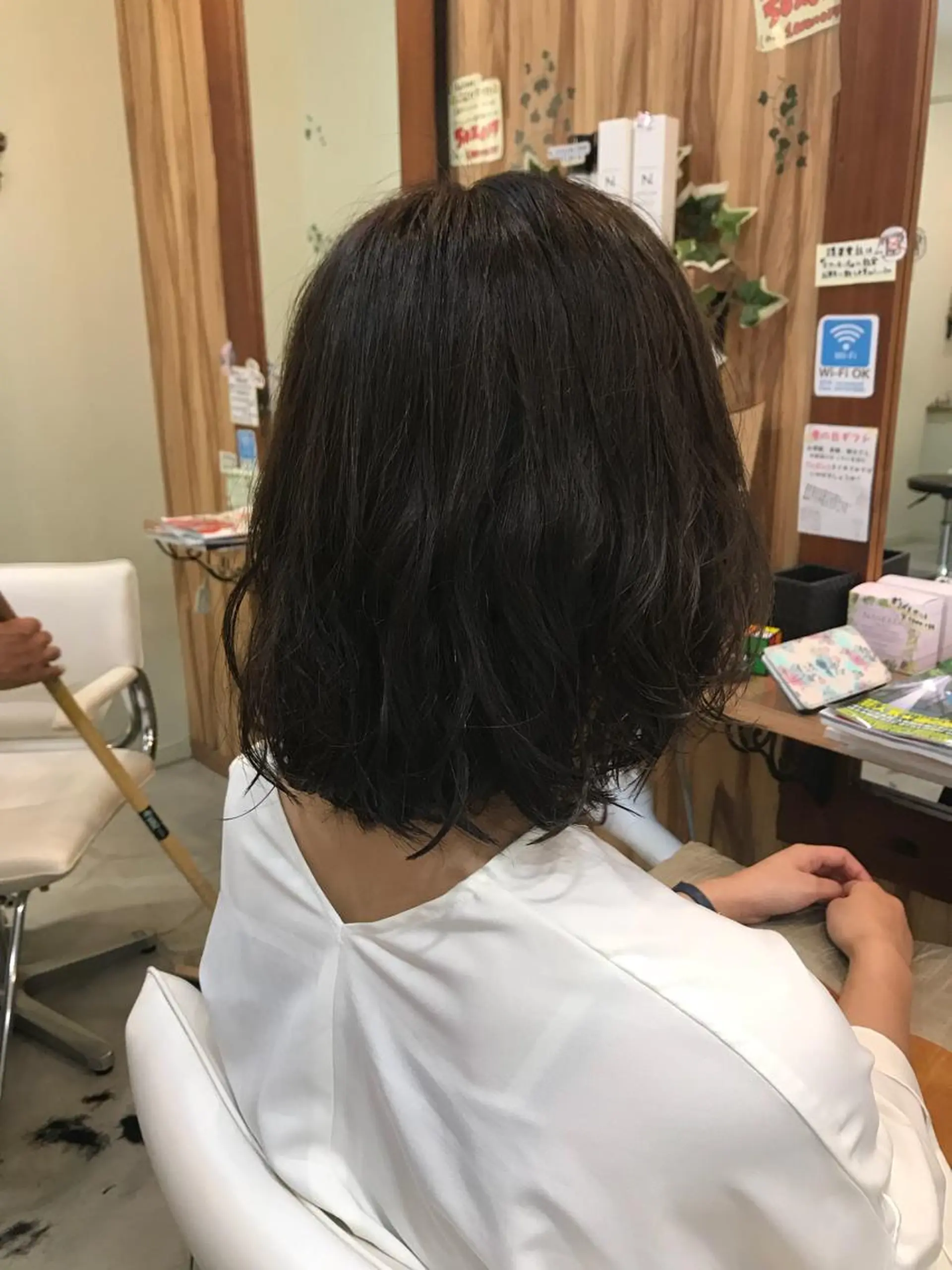 ミディアム カラー パーマ Laissez Deuxのヘアスタイル