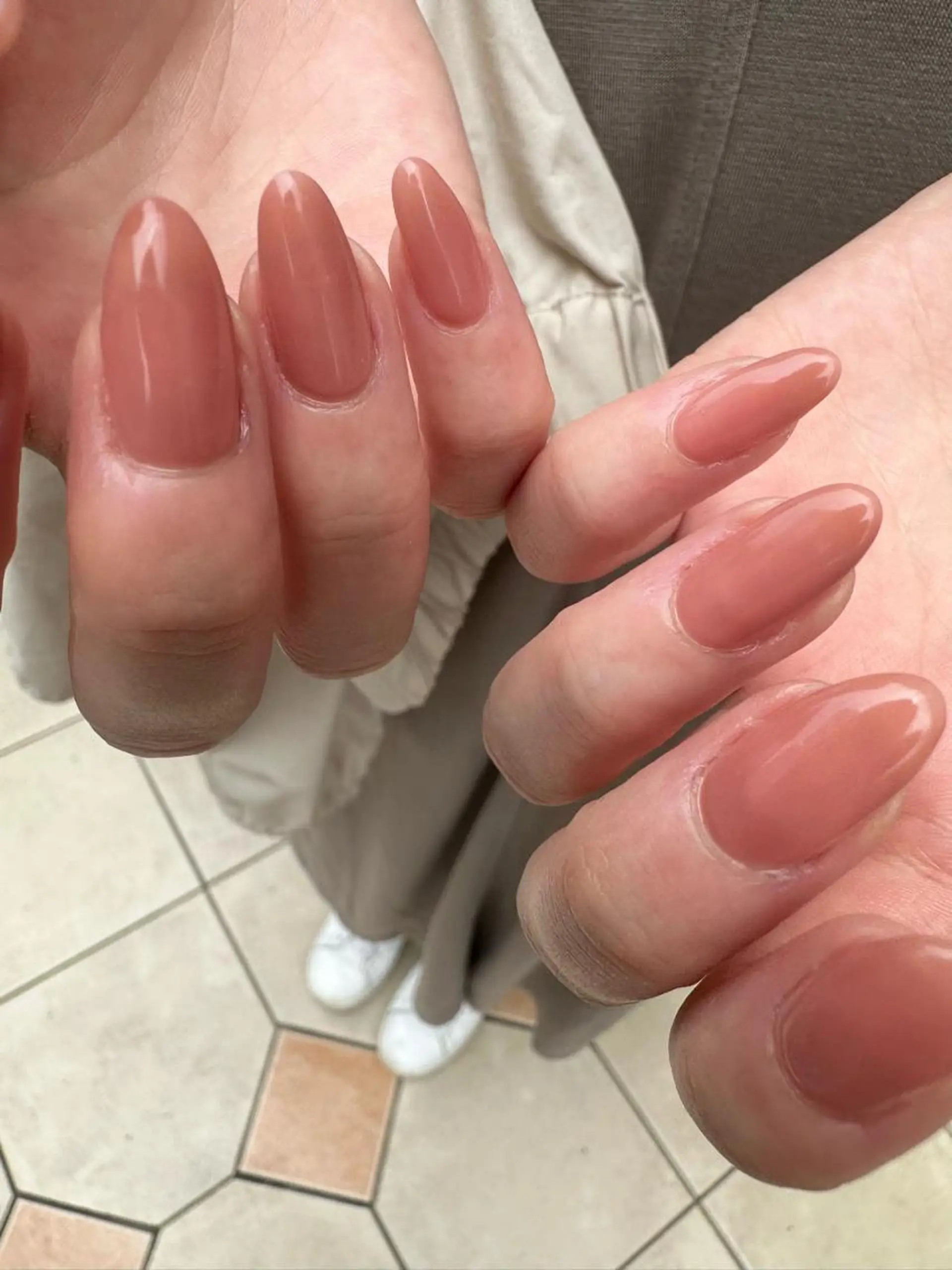 ロング カラー ヘアアレンジ キッズ ネイル マツエク・マツパ アイブロウ 福田 加奈のネイルデザイン