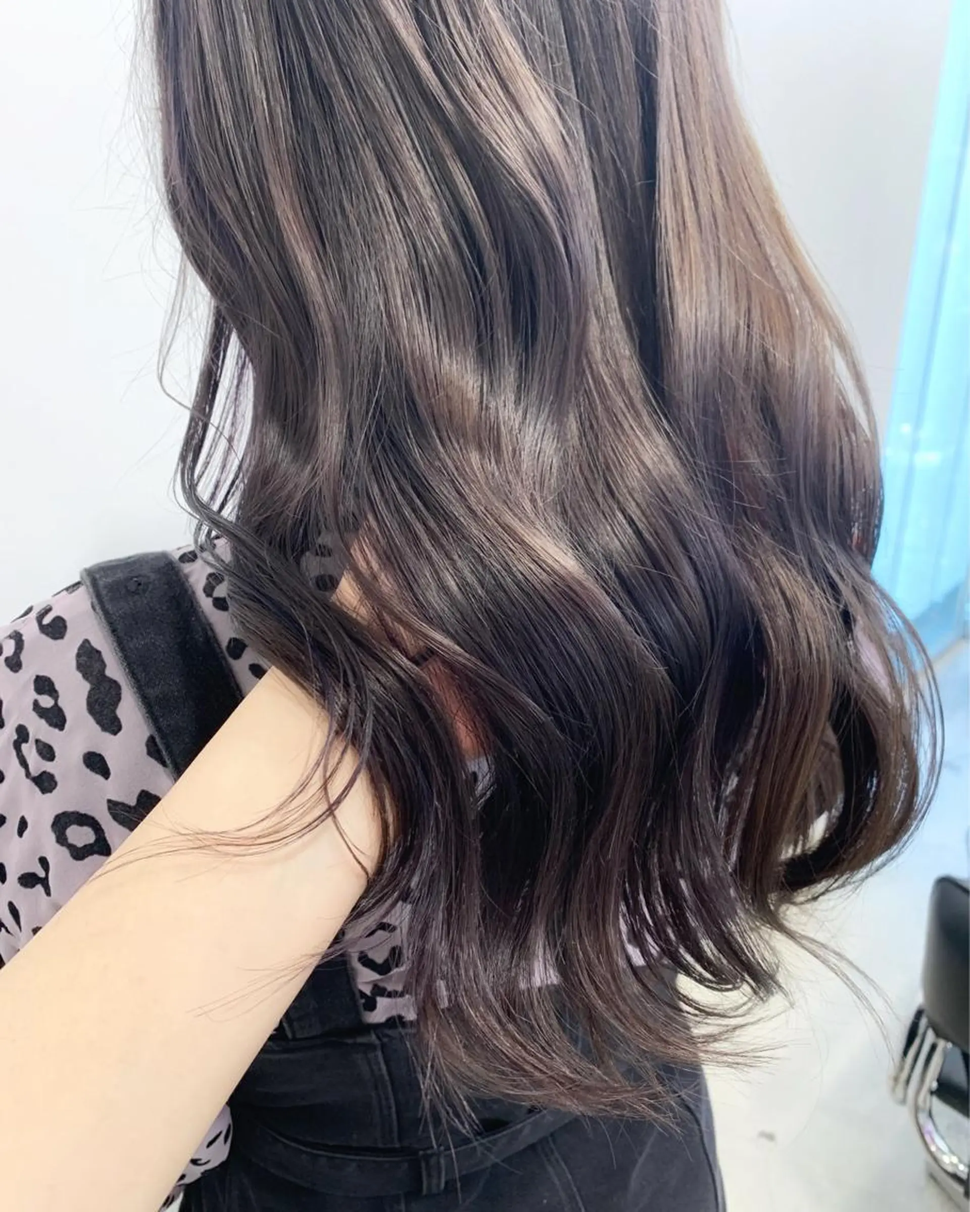 ロング カラー ヘアアレンジ グレージュ ラベンダーカラー ラベンダーグレージュ ラベンダーグレー ヘアカラー 🍒暖色✖️レイヤー ／Haruna🍒のヘアスタイル