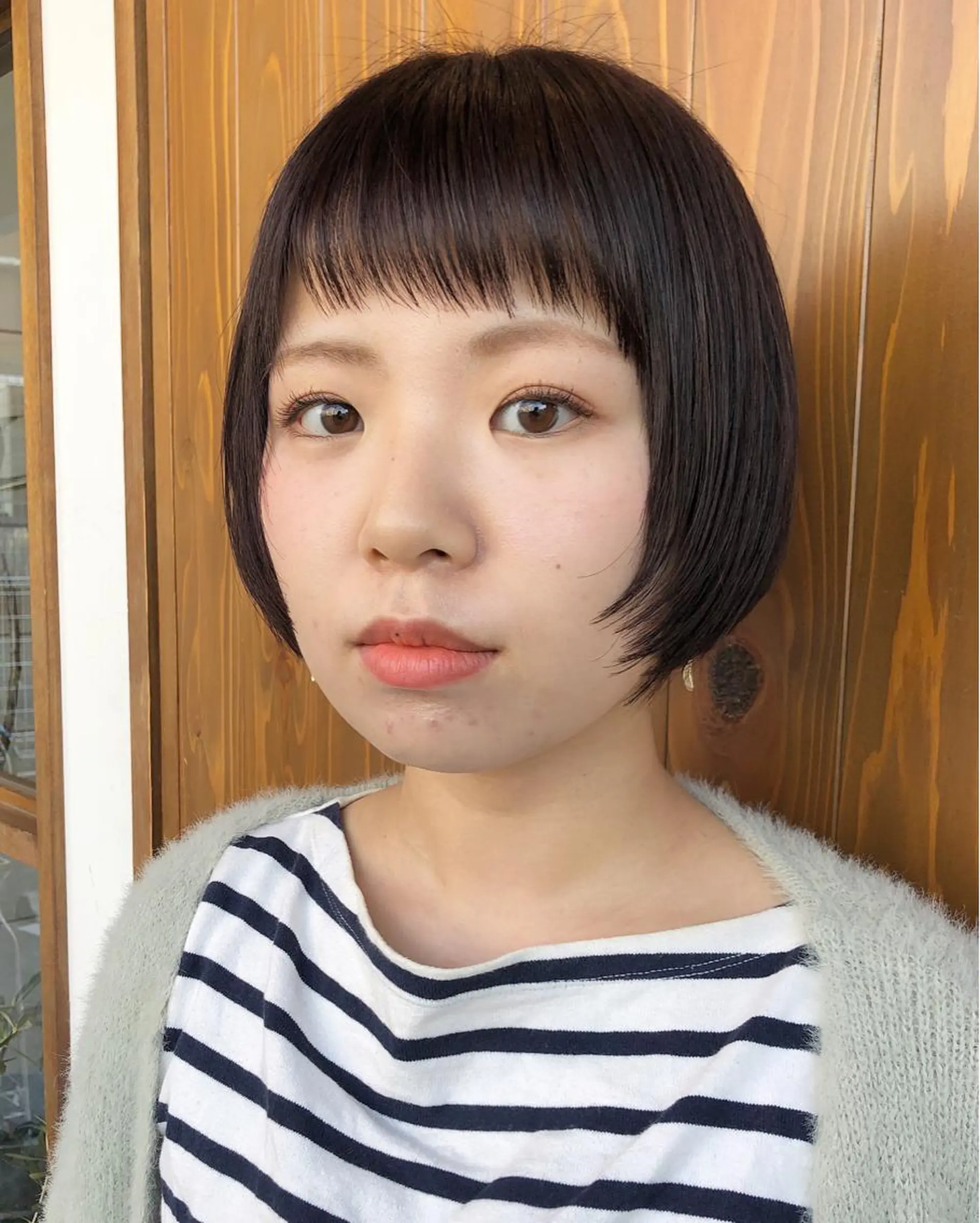 ショート クロスパーマ× 透明感カラー✂︎のヘアスタイル