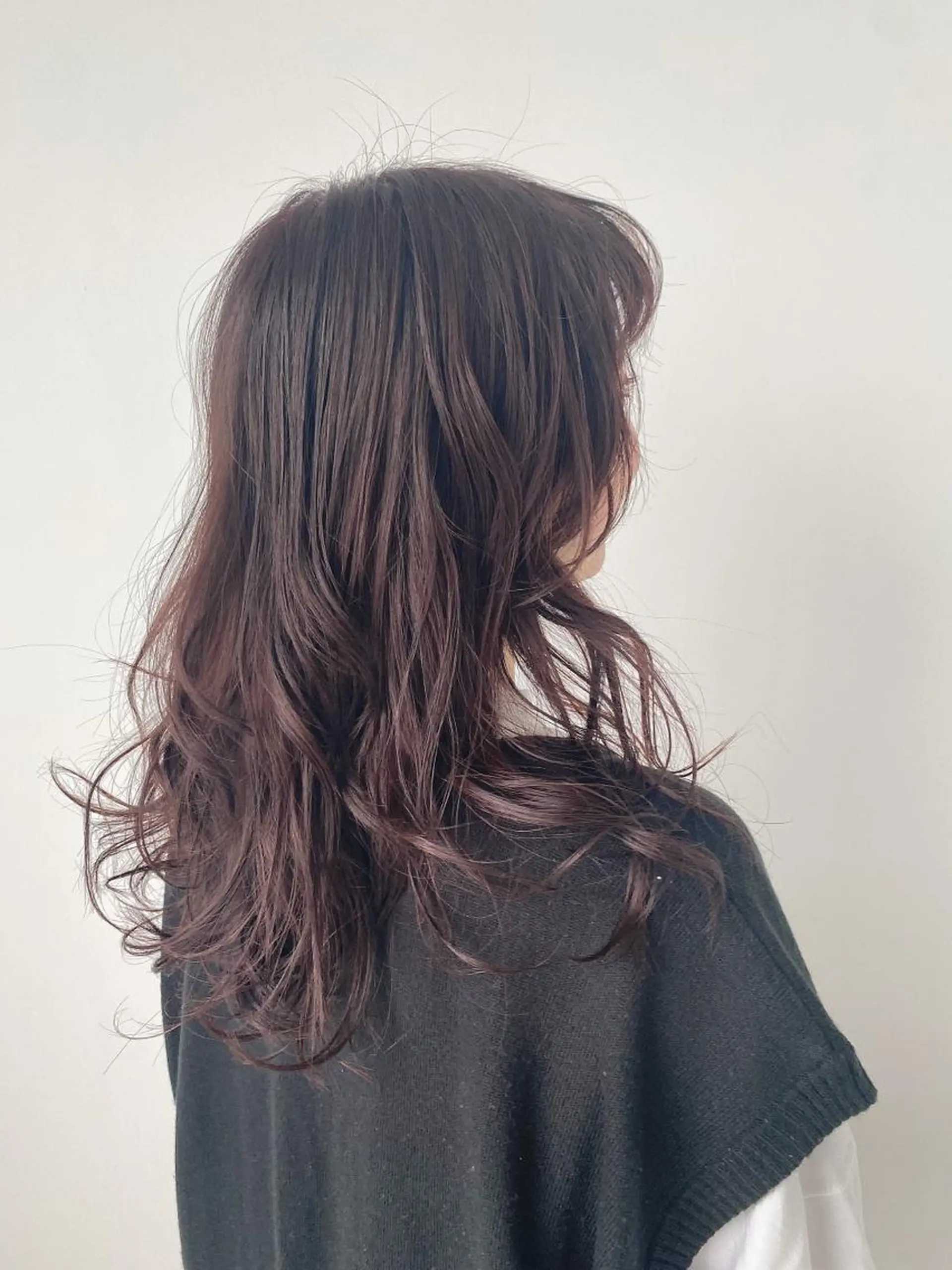 ロング カラー ブラウンカラー カシス ヘアカラー トリートメント 髪質改善/縮毛矯正/ 透明感カラーYUMAのヘアスタイル