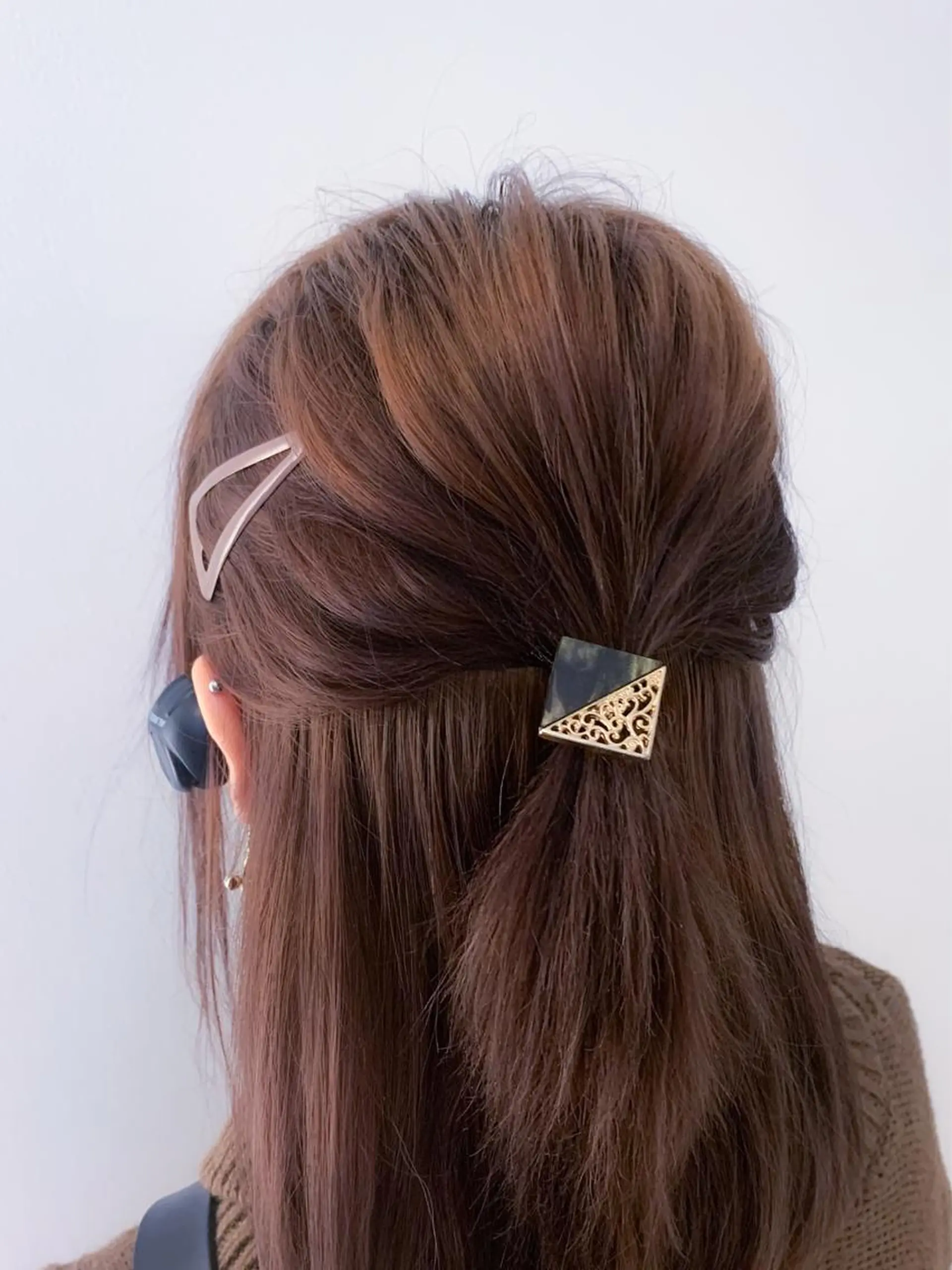 セミロング ヘアアレンジ Uni.所属・地毛風ストレート/ 髪質改善/榎本流行のヘアスタイル