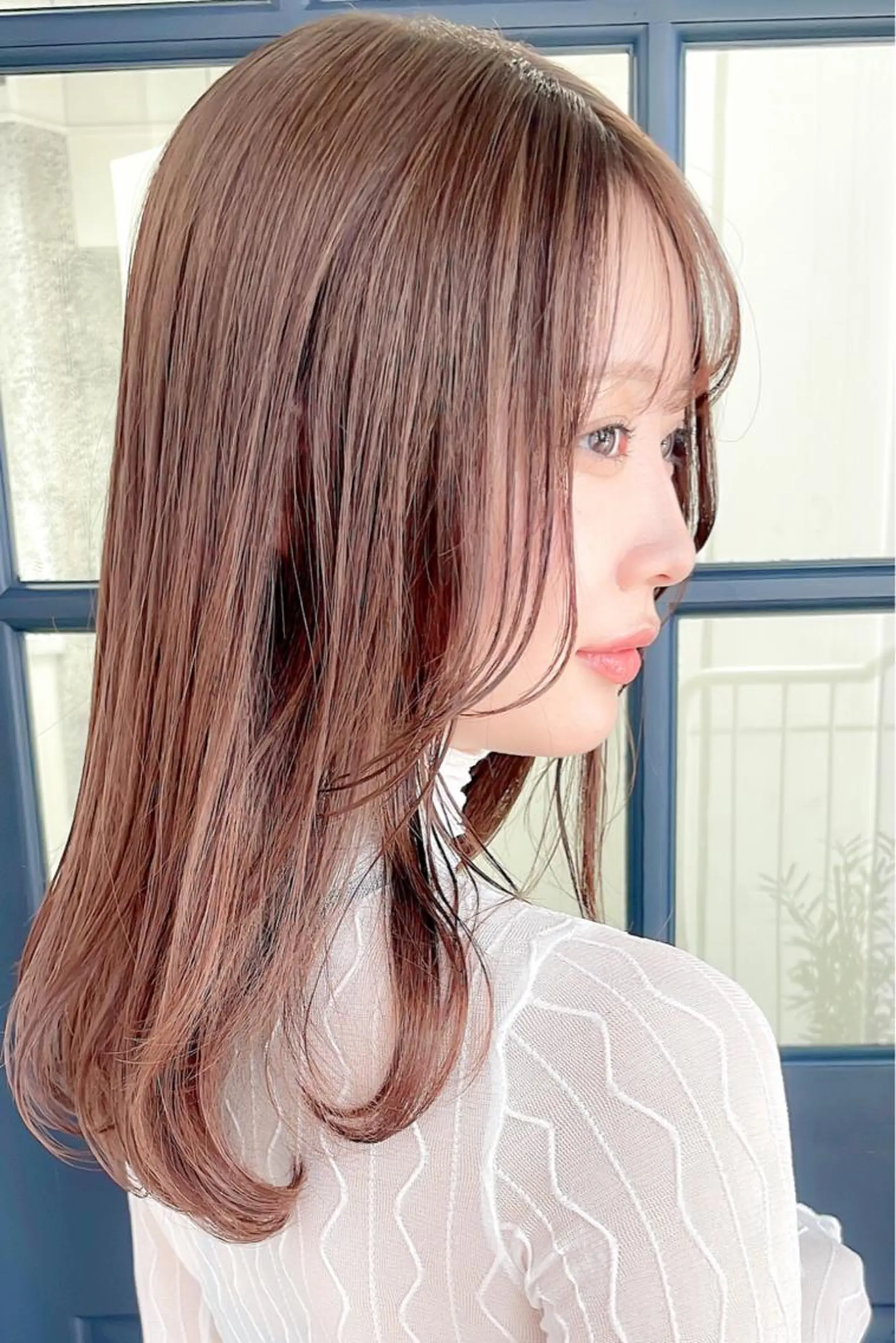 セミロング ハイライト 髪質改善 レイヤーカット トリートメント カット 縮毛矯正 トリートメント ✨髪質改善Less✨ シバタのヘアスタイル