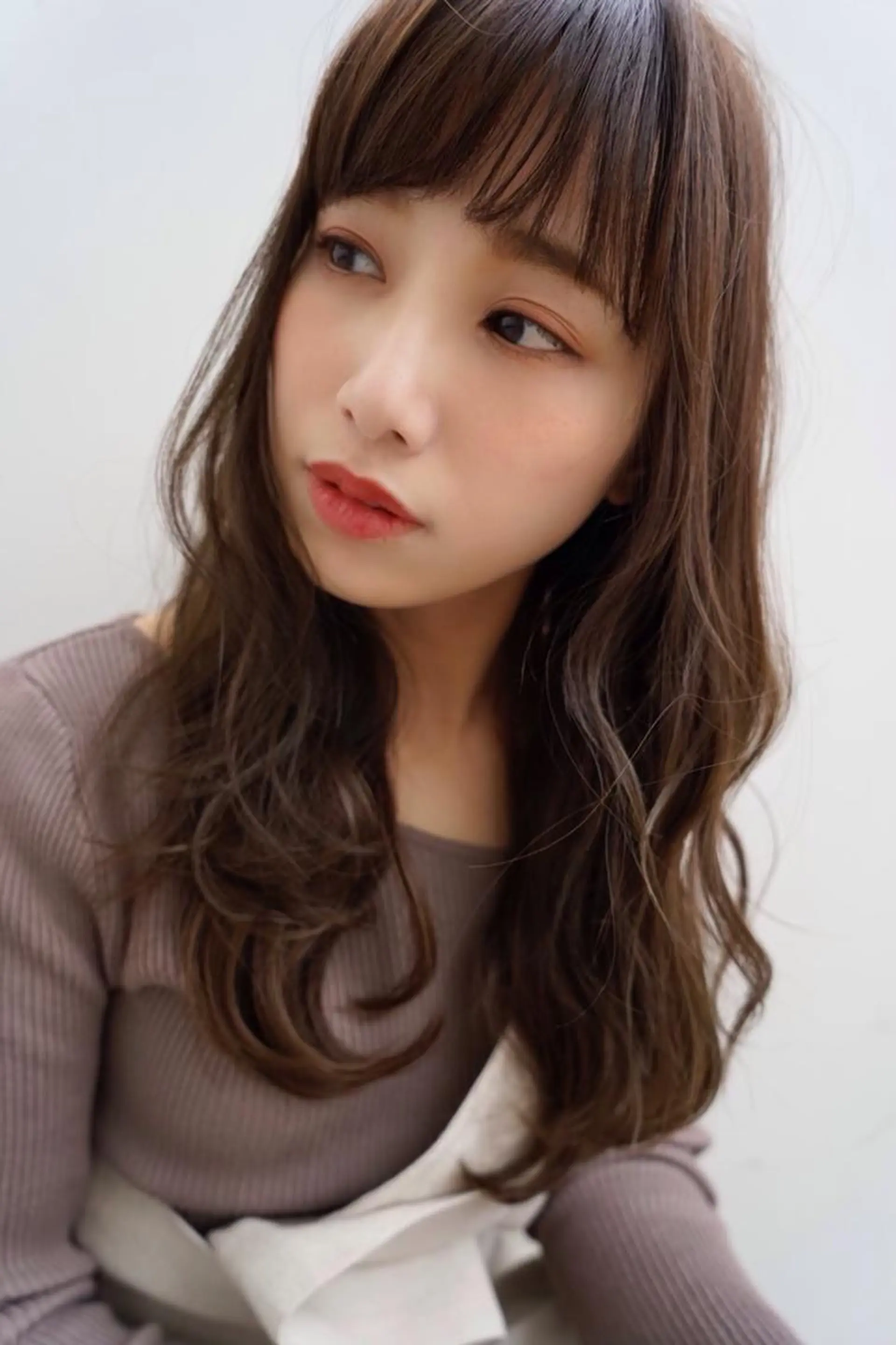 セミロング カラー ヘアアレンジ EMANONシェアサロン心斎橋店所属・韓国メンズヘア　ミル クティボブ　足立佳代のヘアスタイル